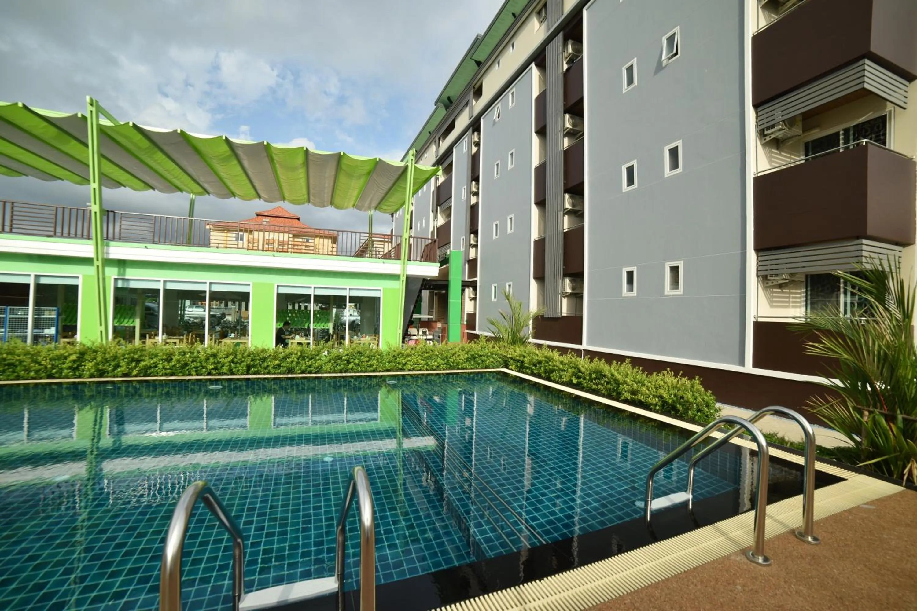 Pool view in Gold Airport Suites