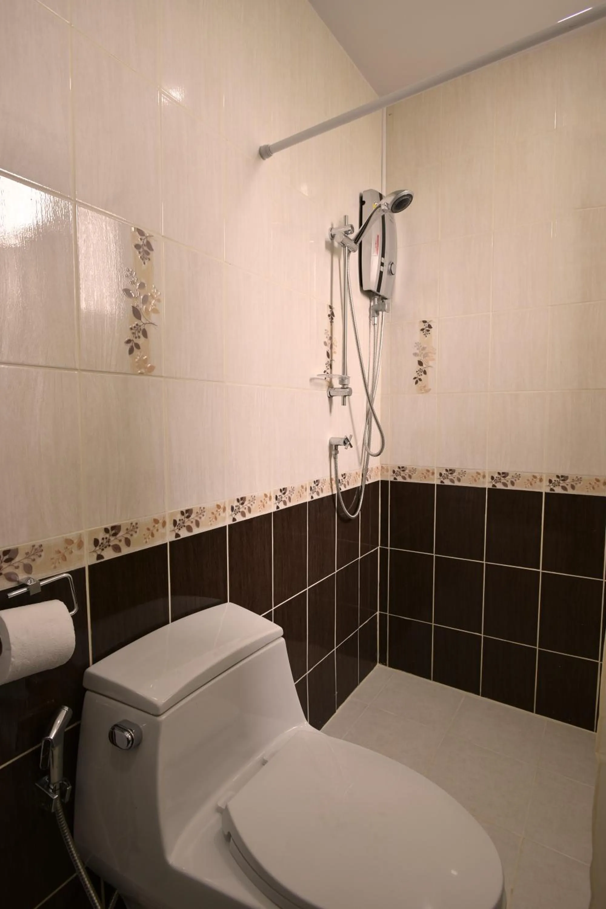 Toilet in Gold Airport Suites