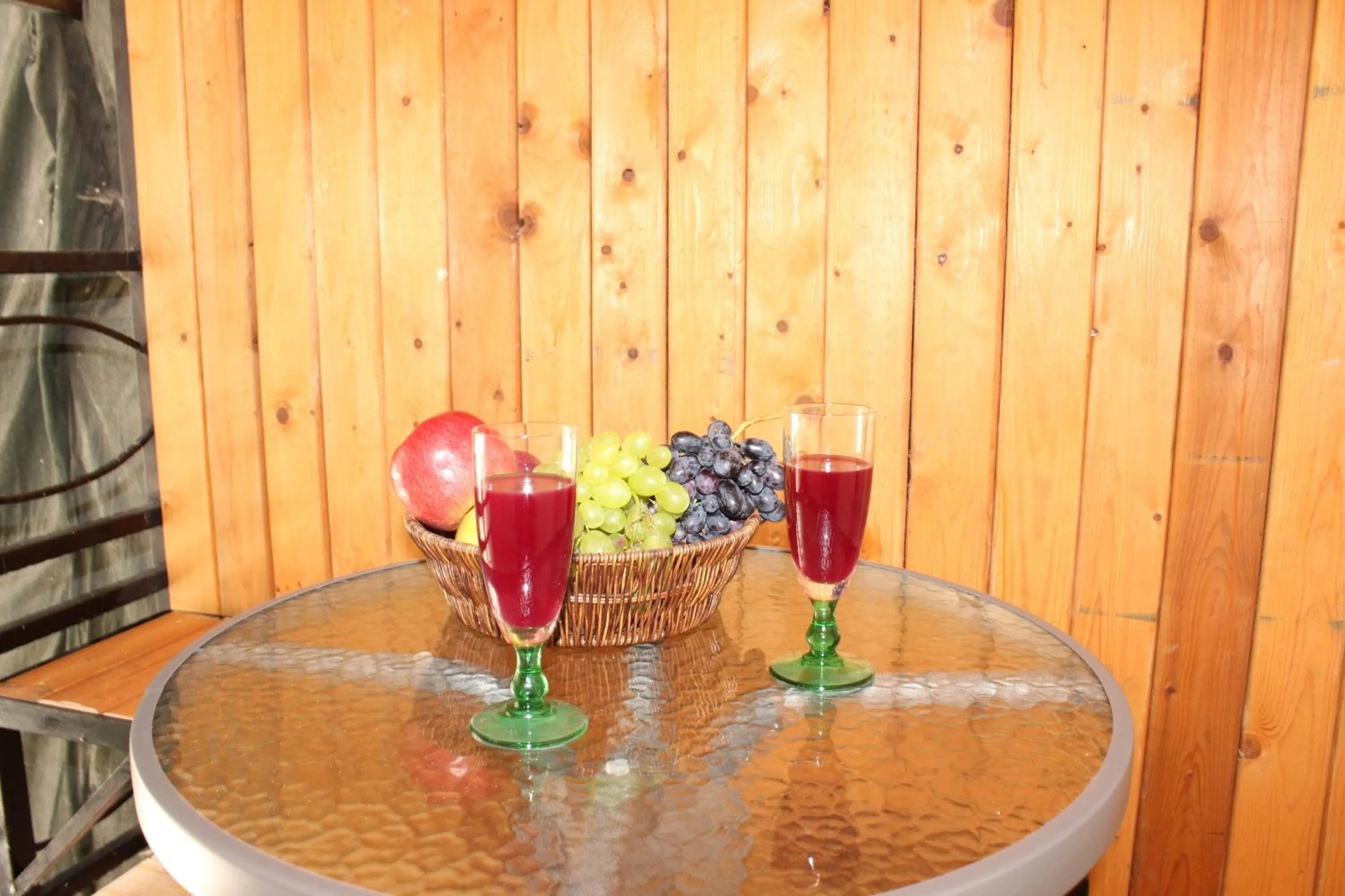 Alcoholic drinks in Bebi Hotel And Apartments