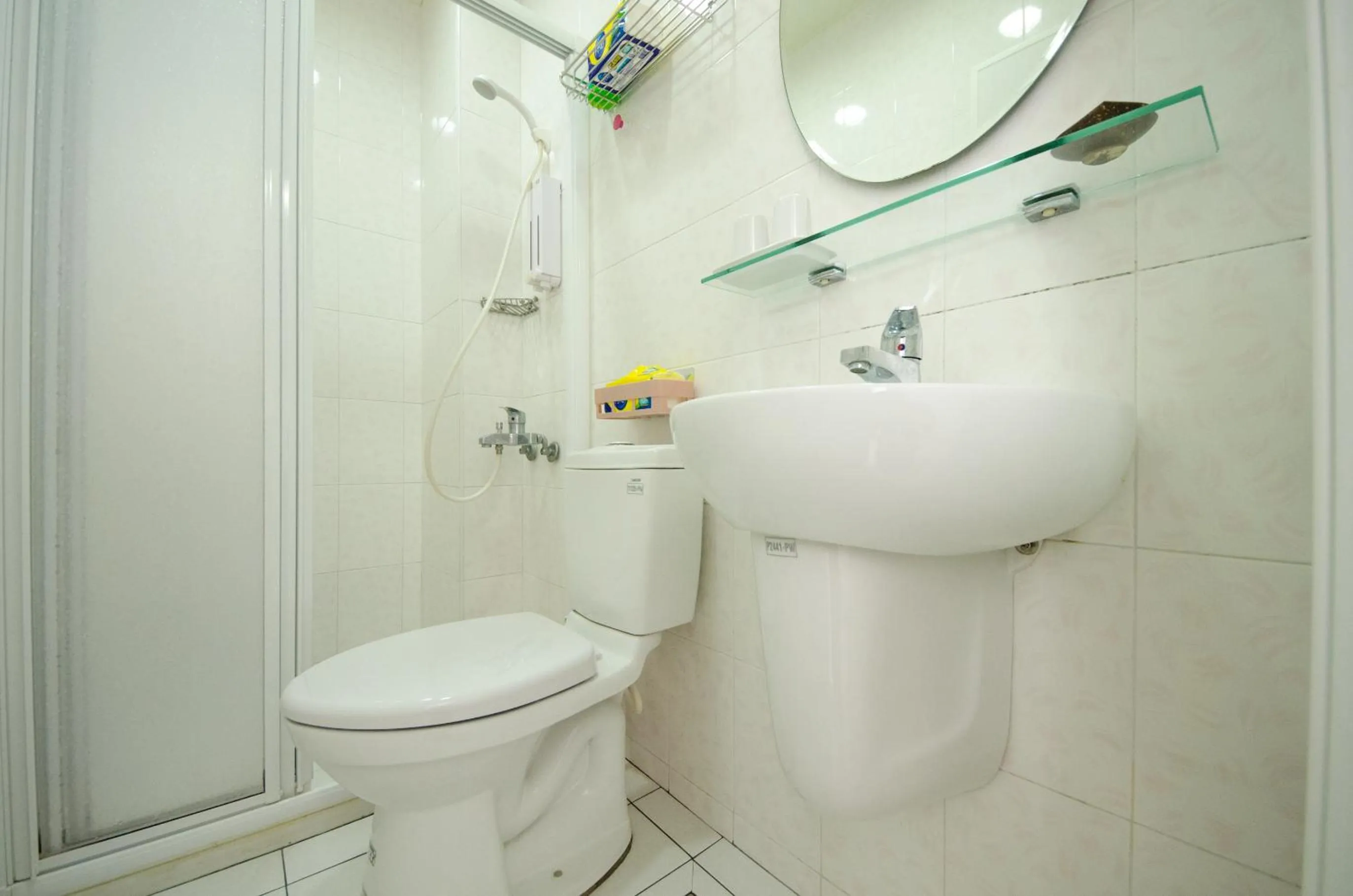 Shower in Tainan Travel Inn - ChengGong Univ.