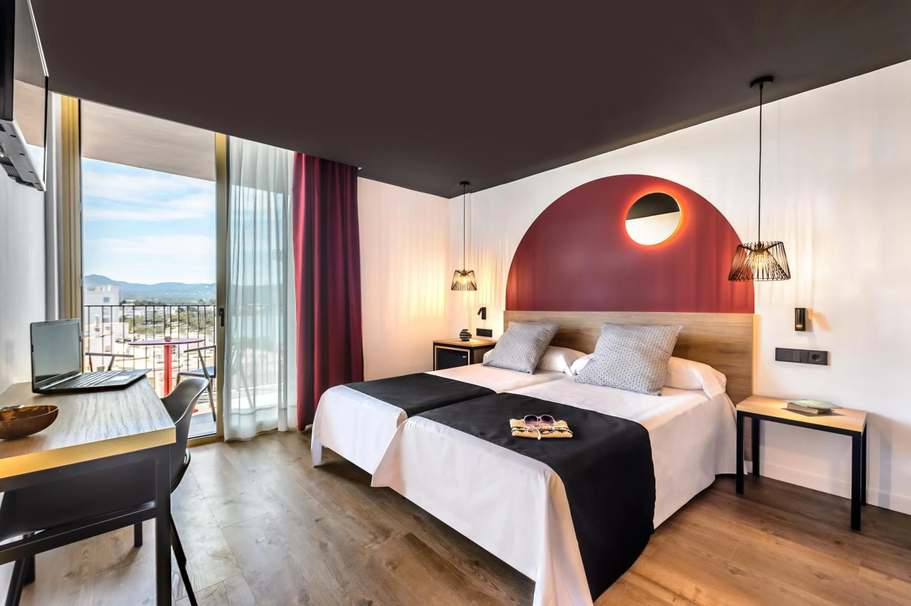 Bedroom, Bed in Hotel Vibra District - Adults Only