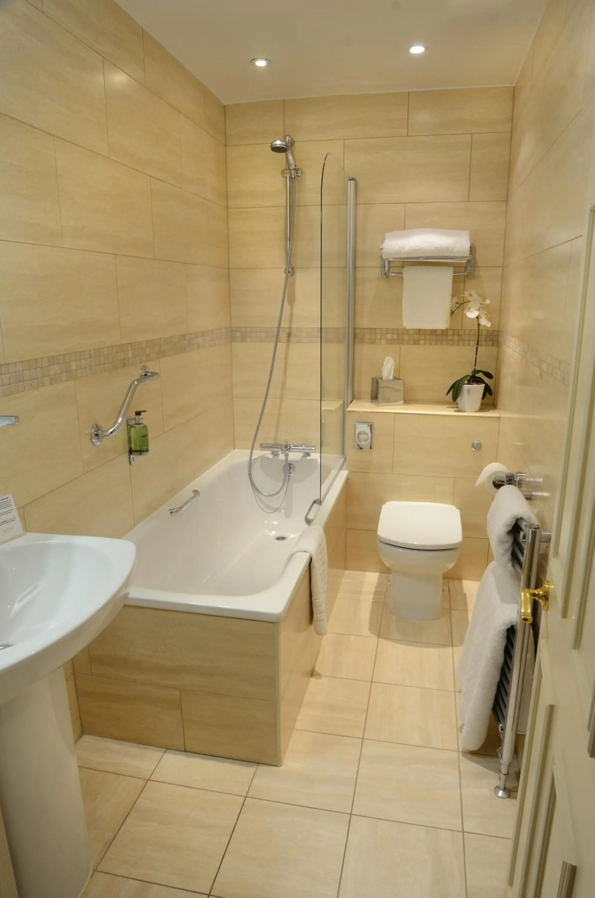 Bathroom in Inglewood Manor