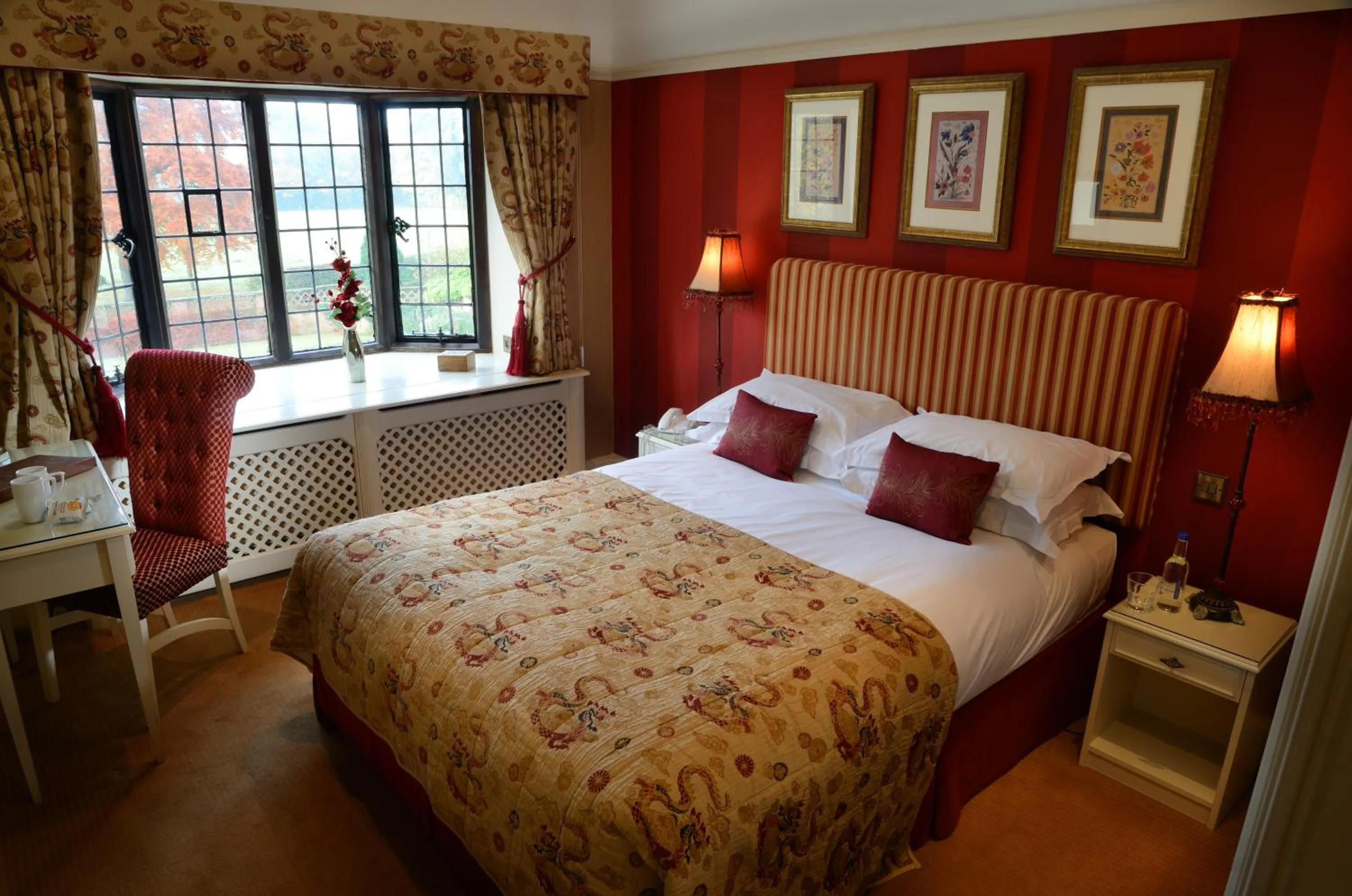 Day, Bed in Inglewood Manor