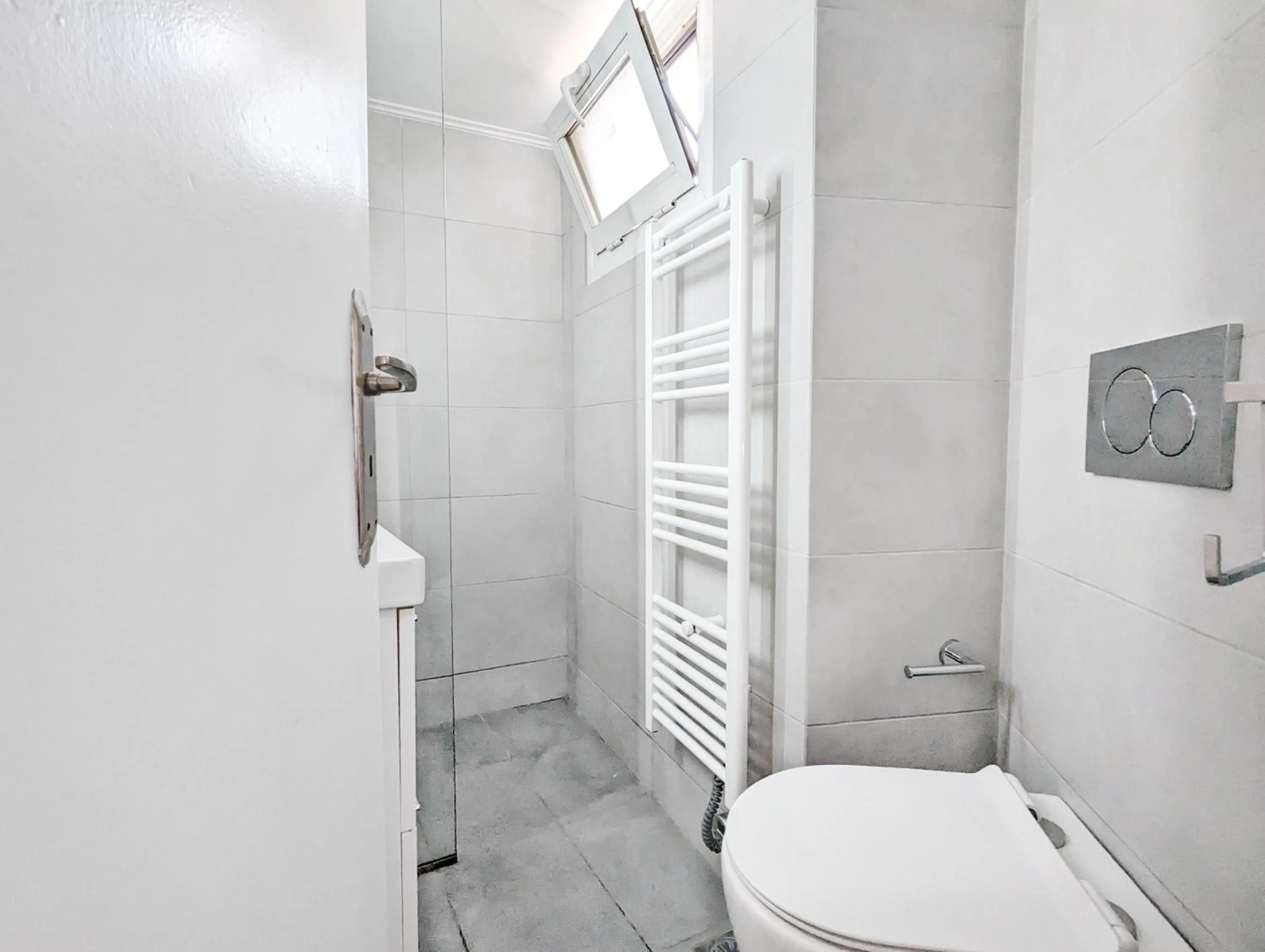 Super Paradise Apartments