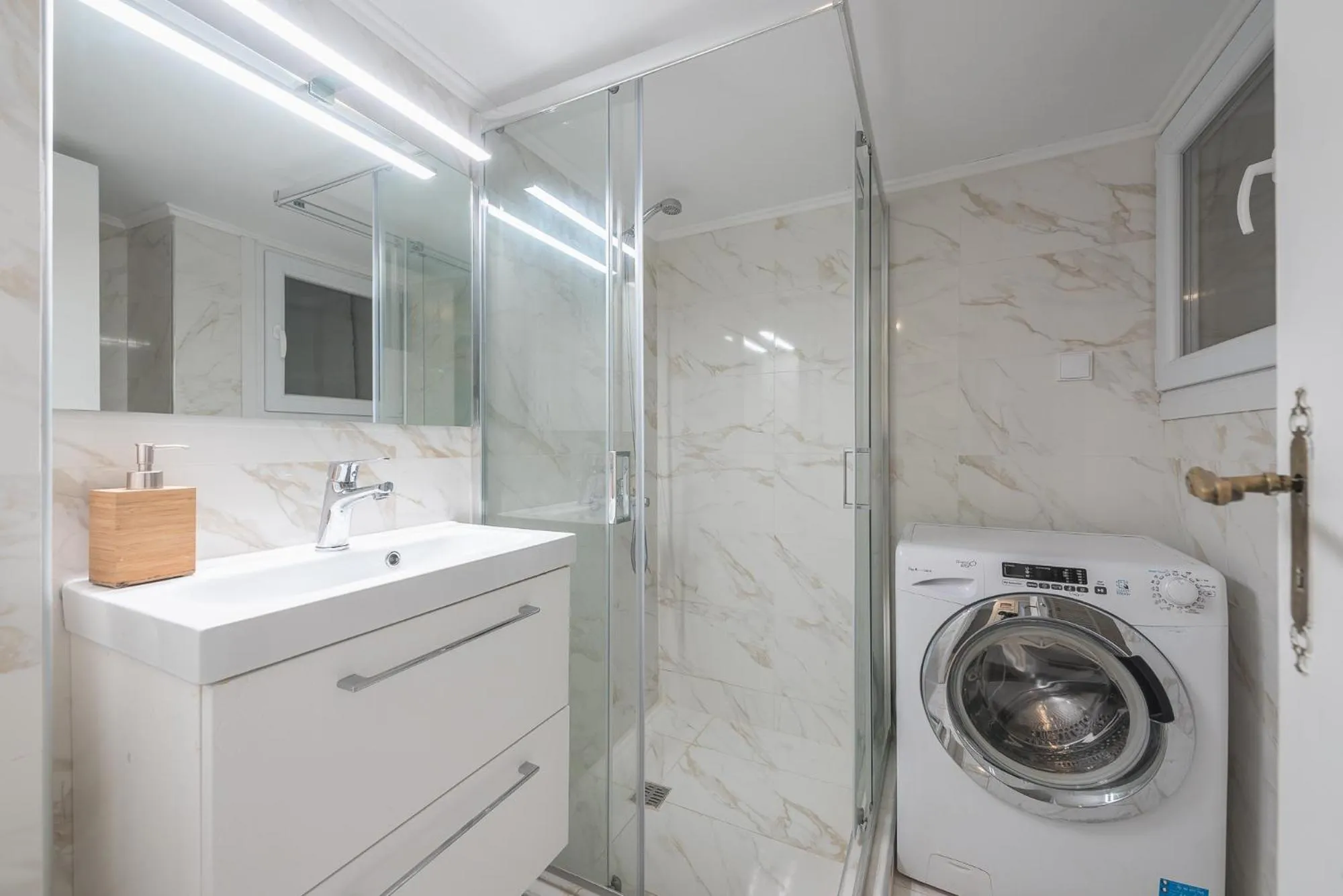 Victoria Sun Apartments