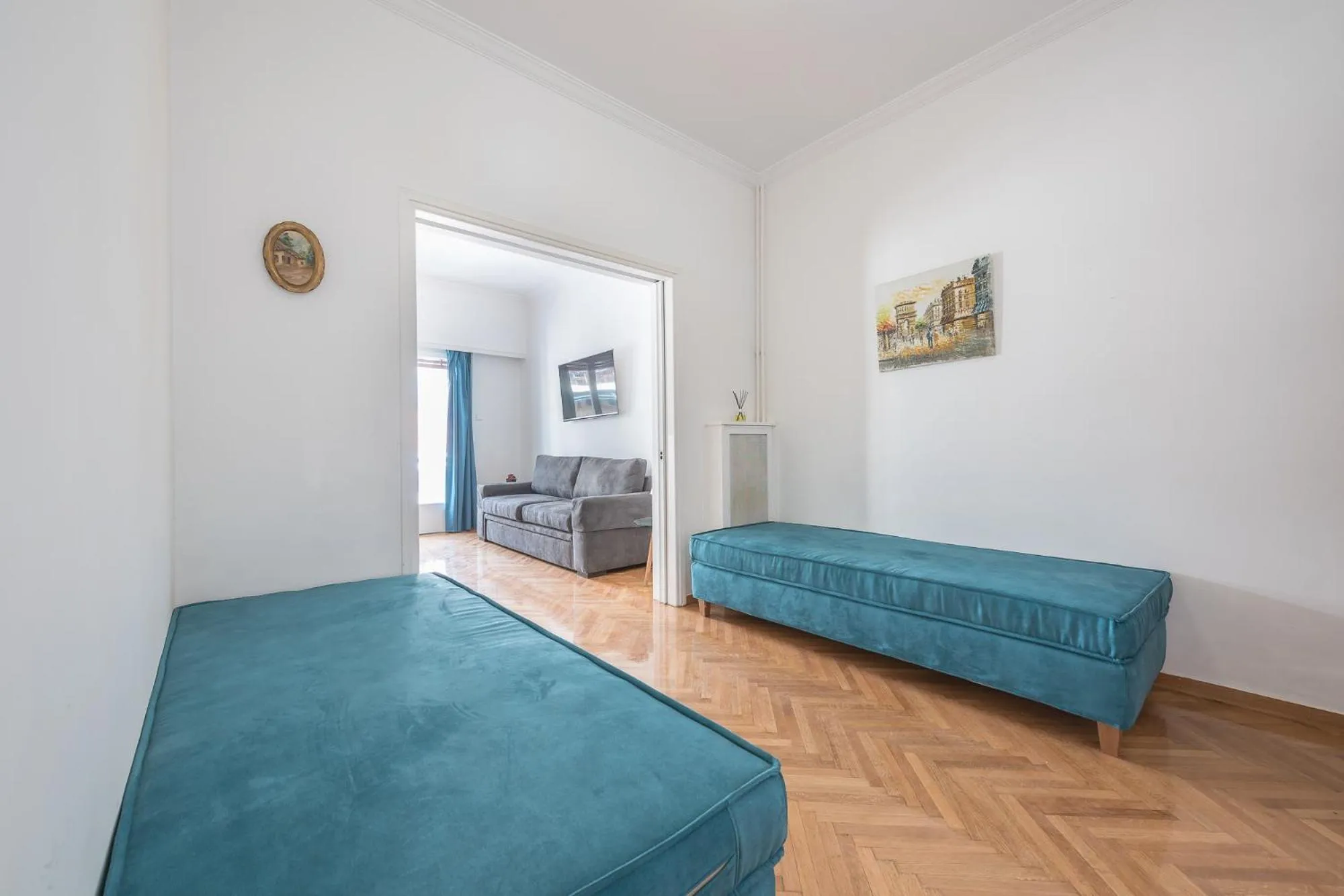 Bed in Victoria Sun Apartments