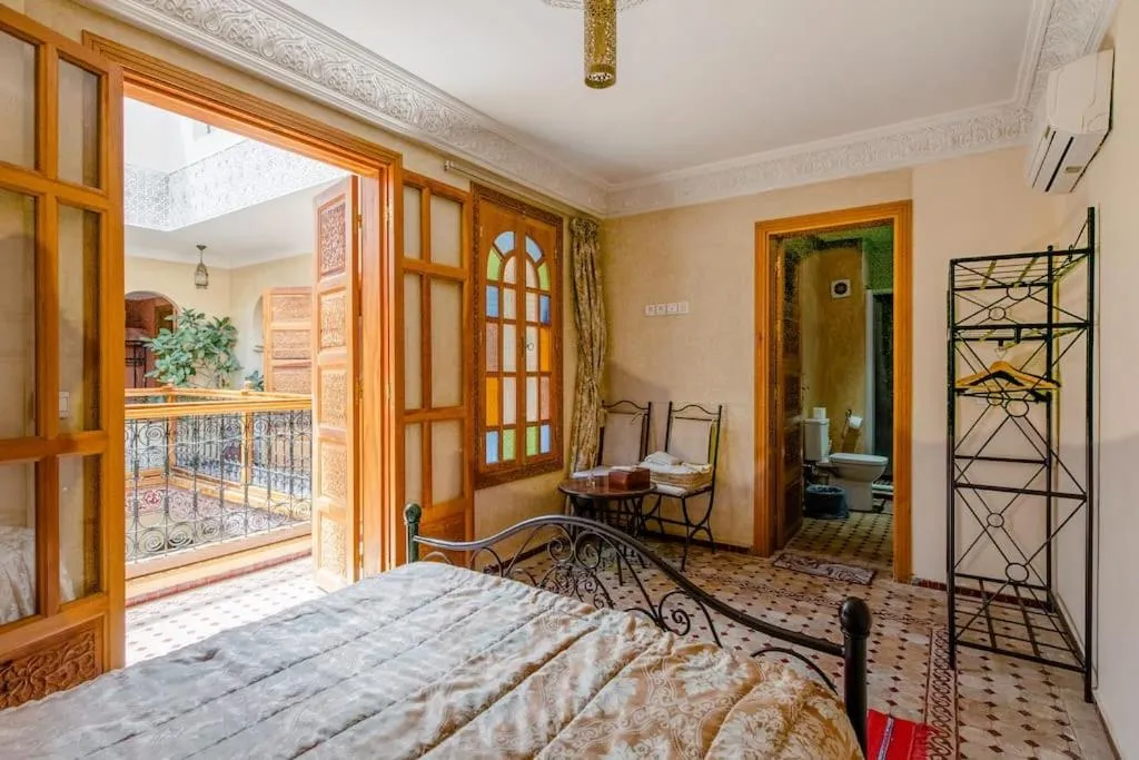 Photo of the whole room, Bed in Riad Dar Saidi