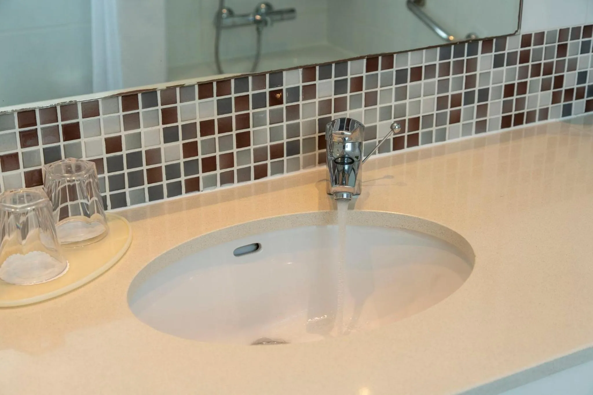 Bathroom in Holiday Inn London Brentford Lock by IHG