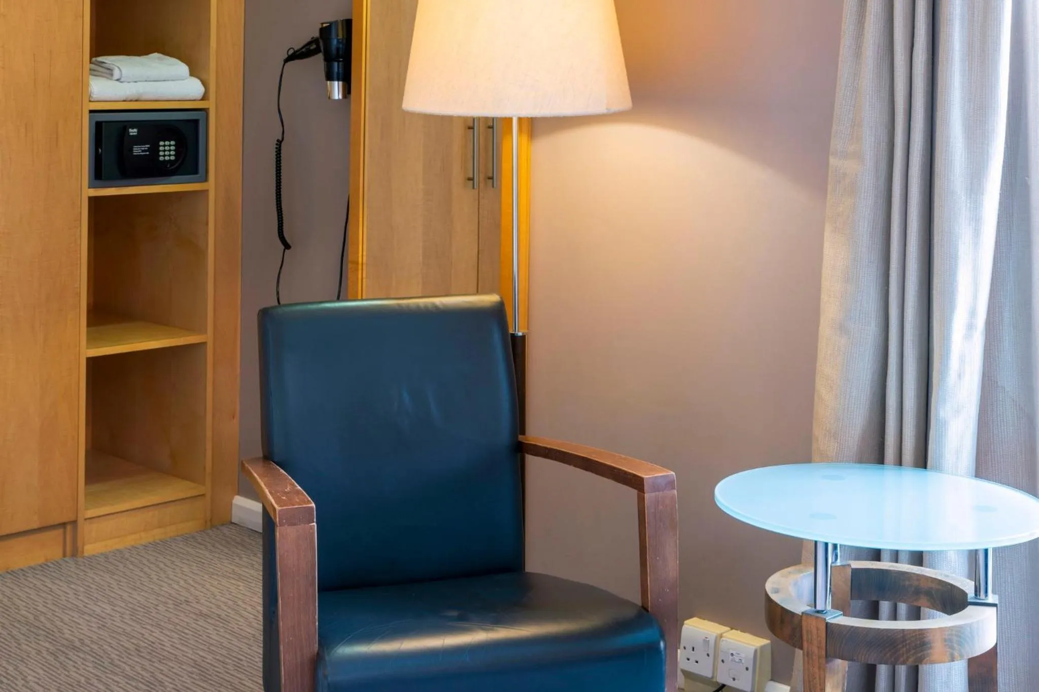 Photo of the whole room in Holiday Inn London Brentford Lock by IHG