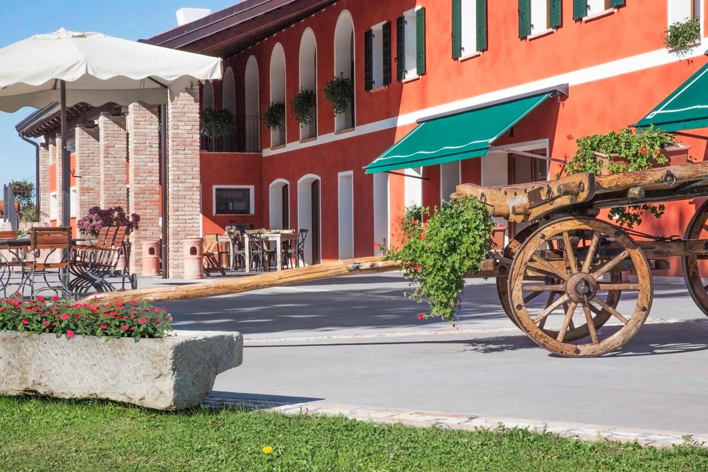 Property building in Ca' Ciaran