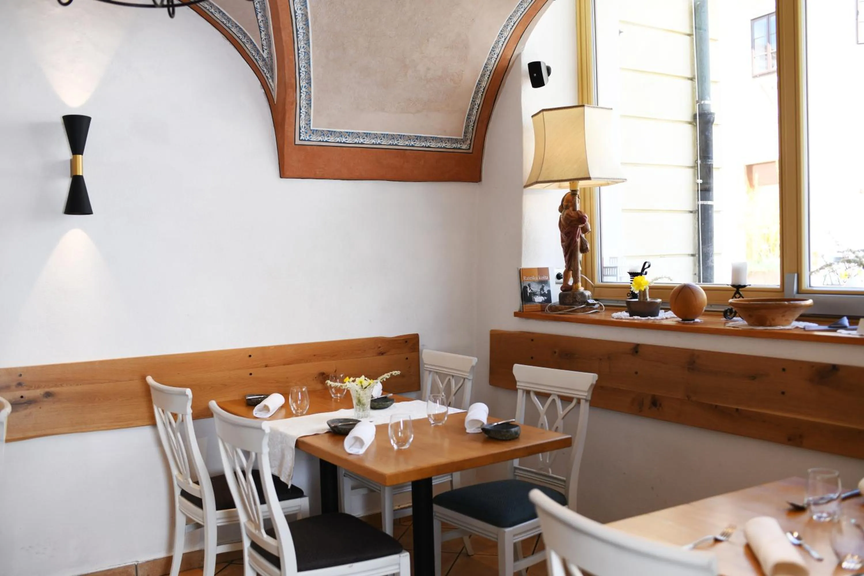 Restaurant/places to eat in Hiša Linhart, Hotel & Restaurant