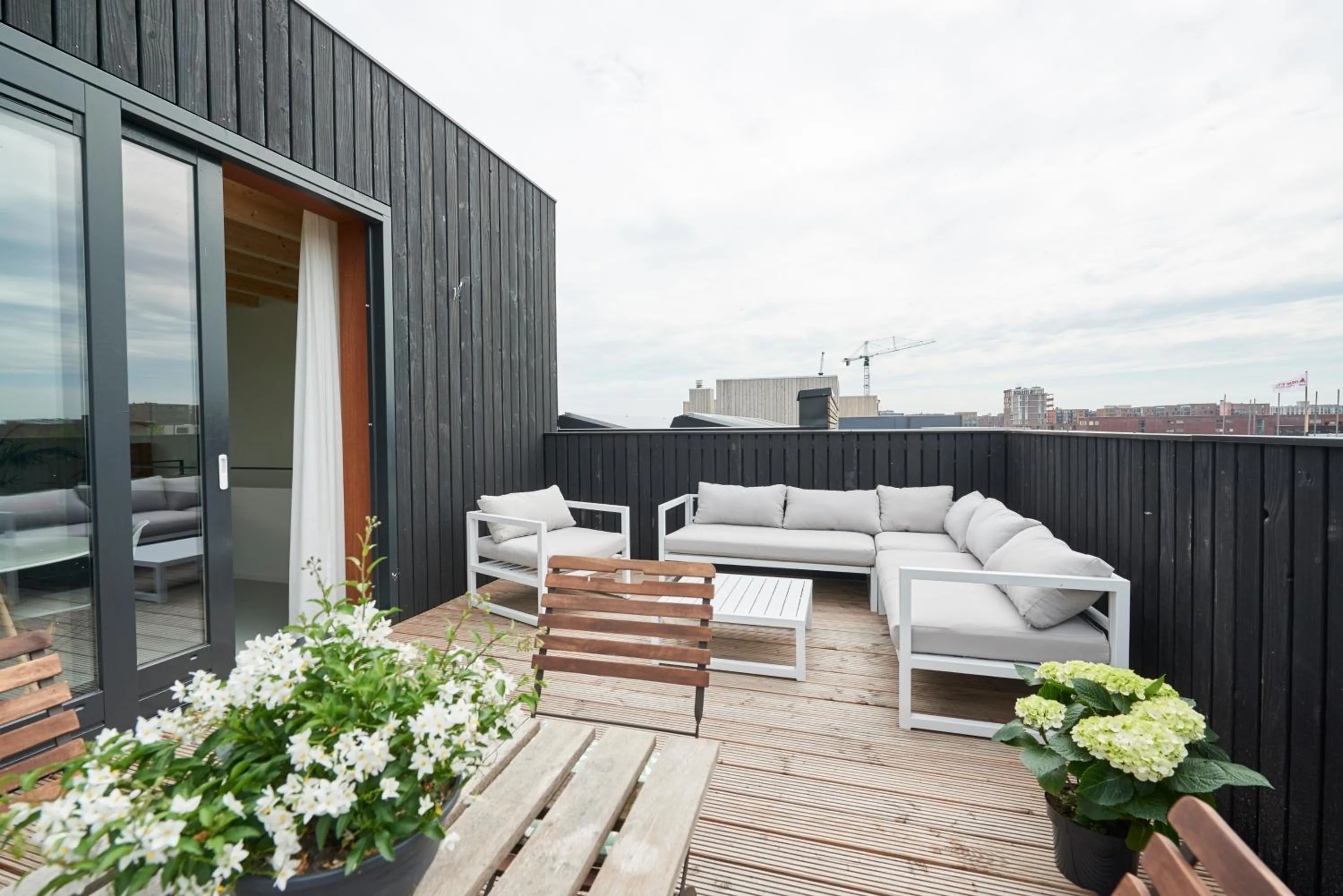 Balcony/Terrace in Lake View Apartment Amsterdam