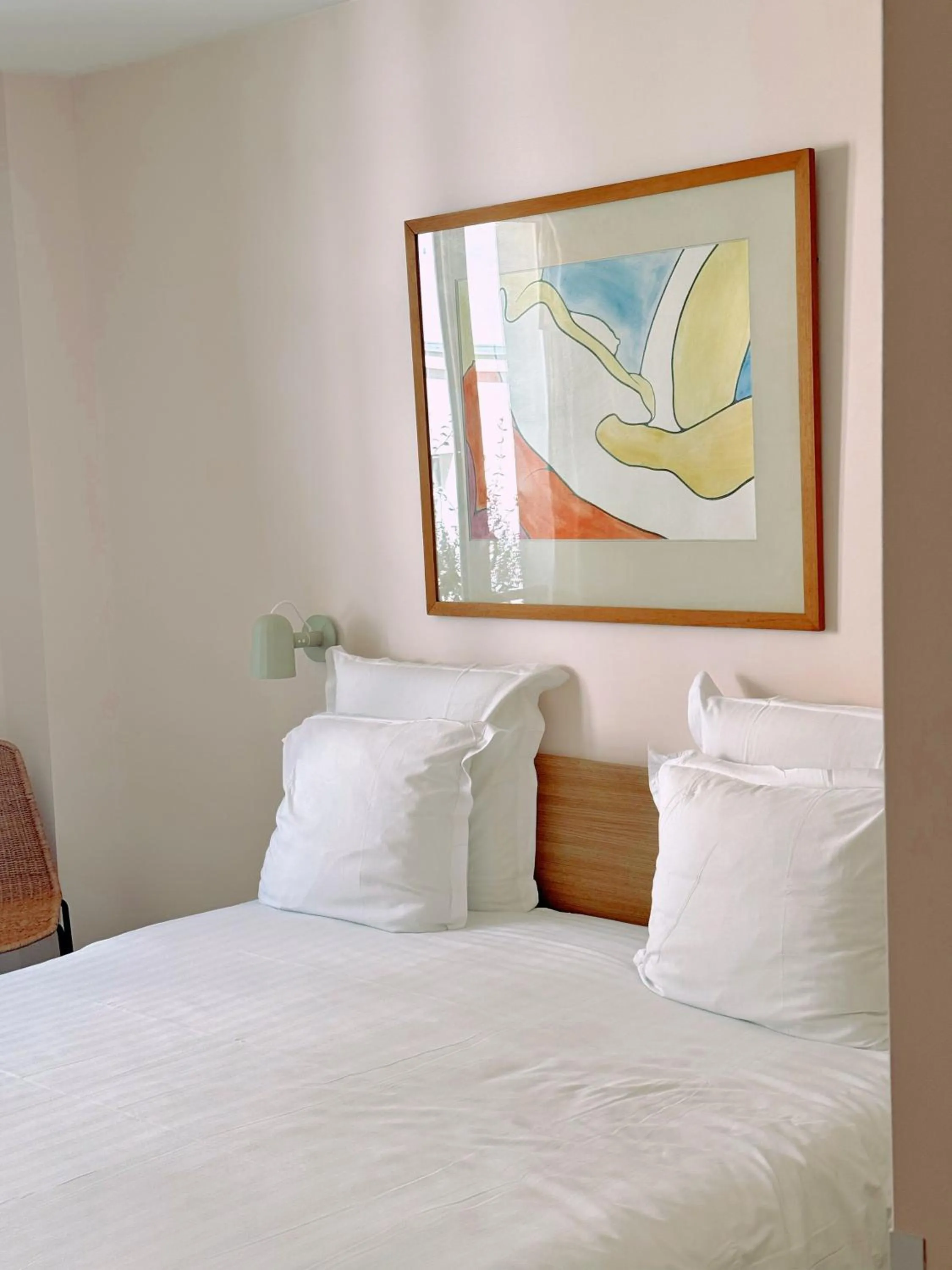 Bed in Hôtel Lucien