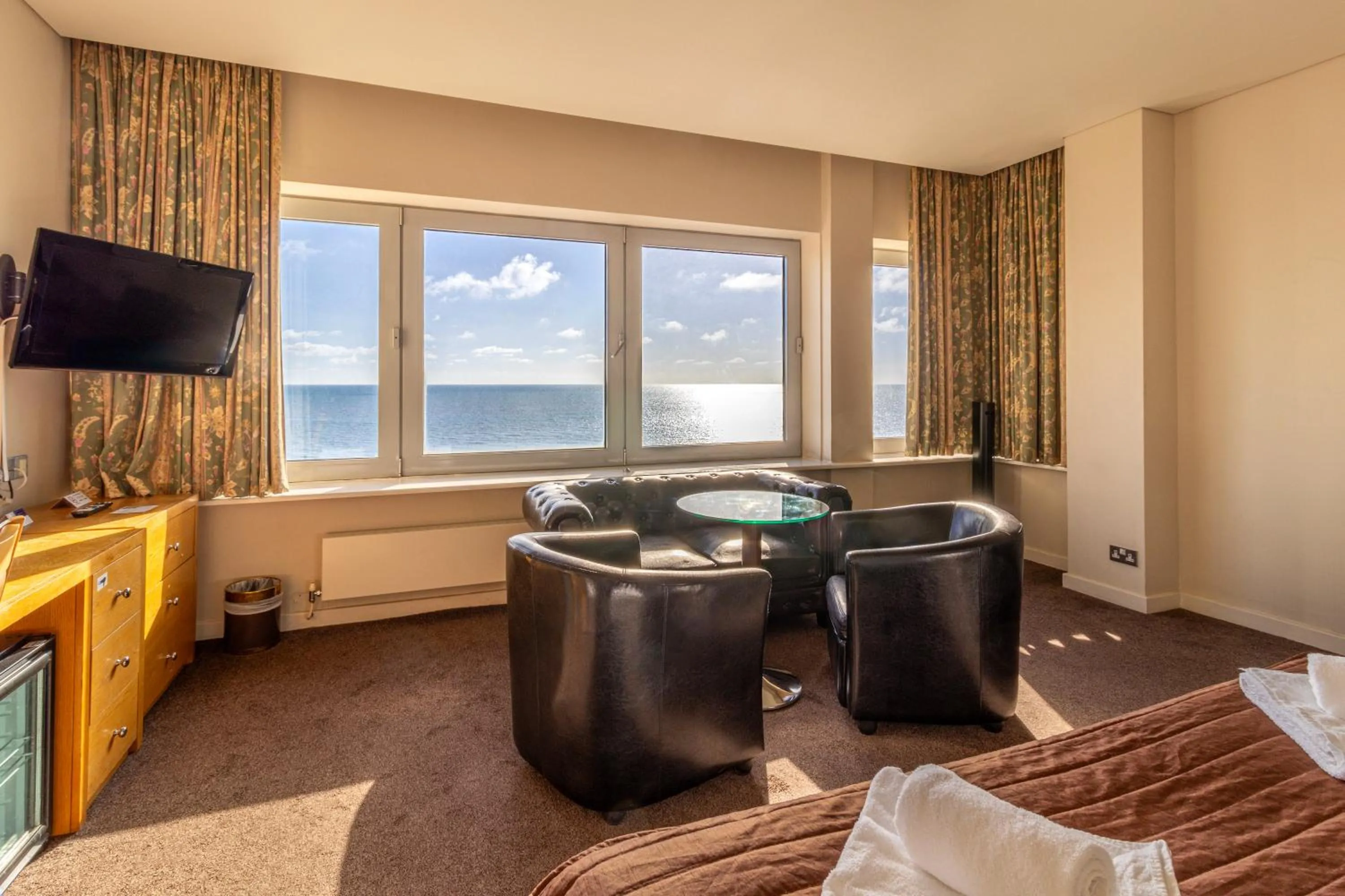 Seating area in Cavendish Hotel