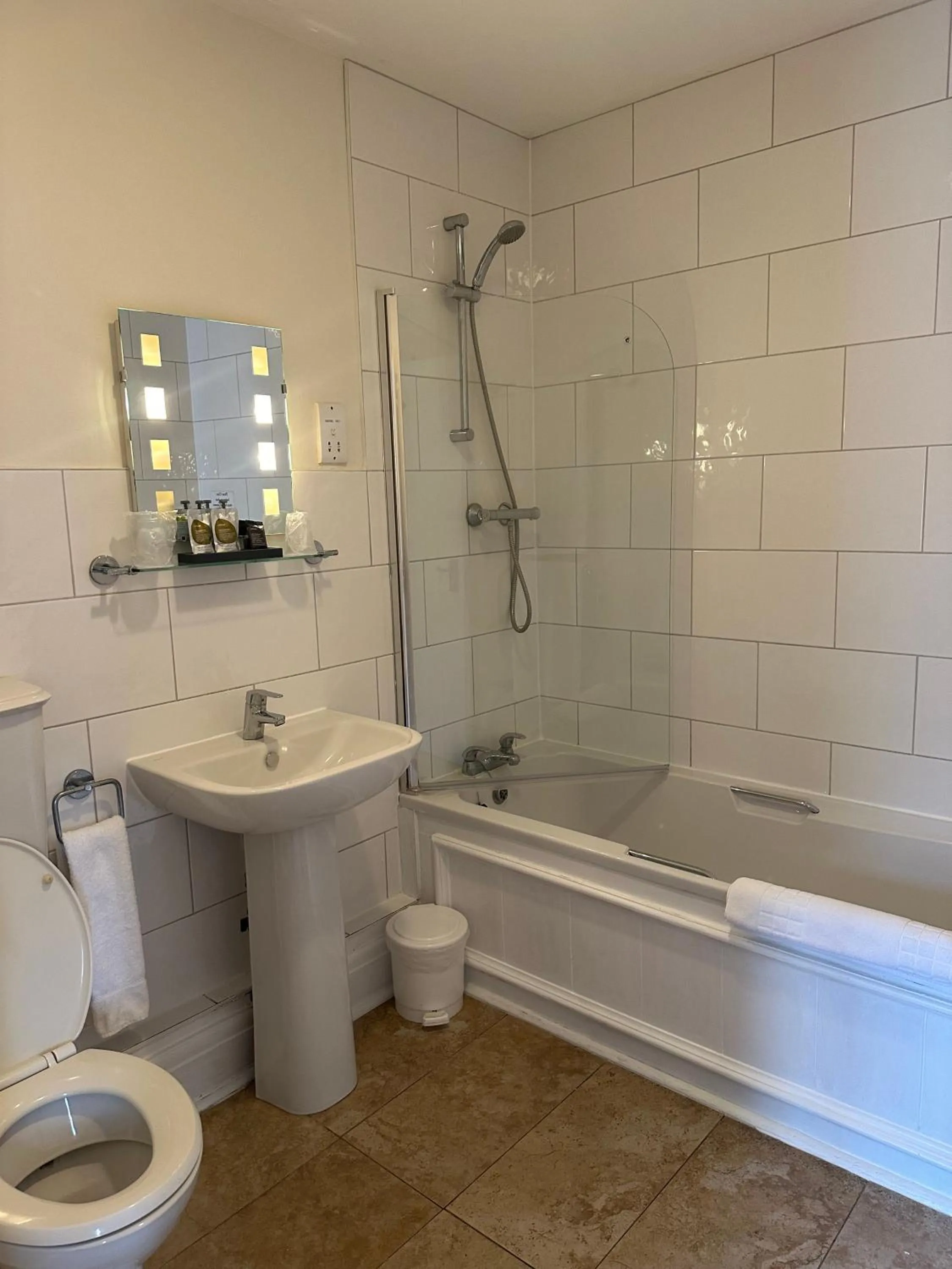 Bathroom in The White Hart Hotel