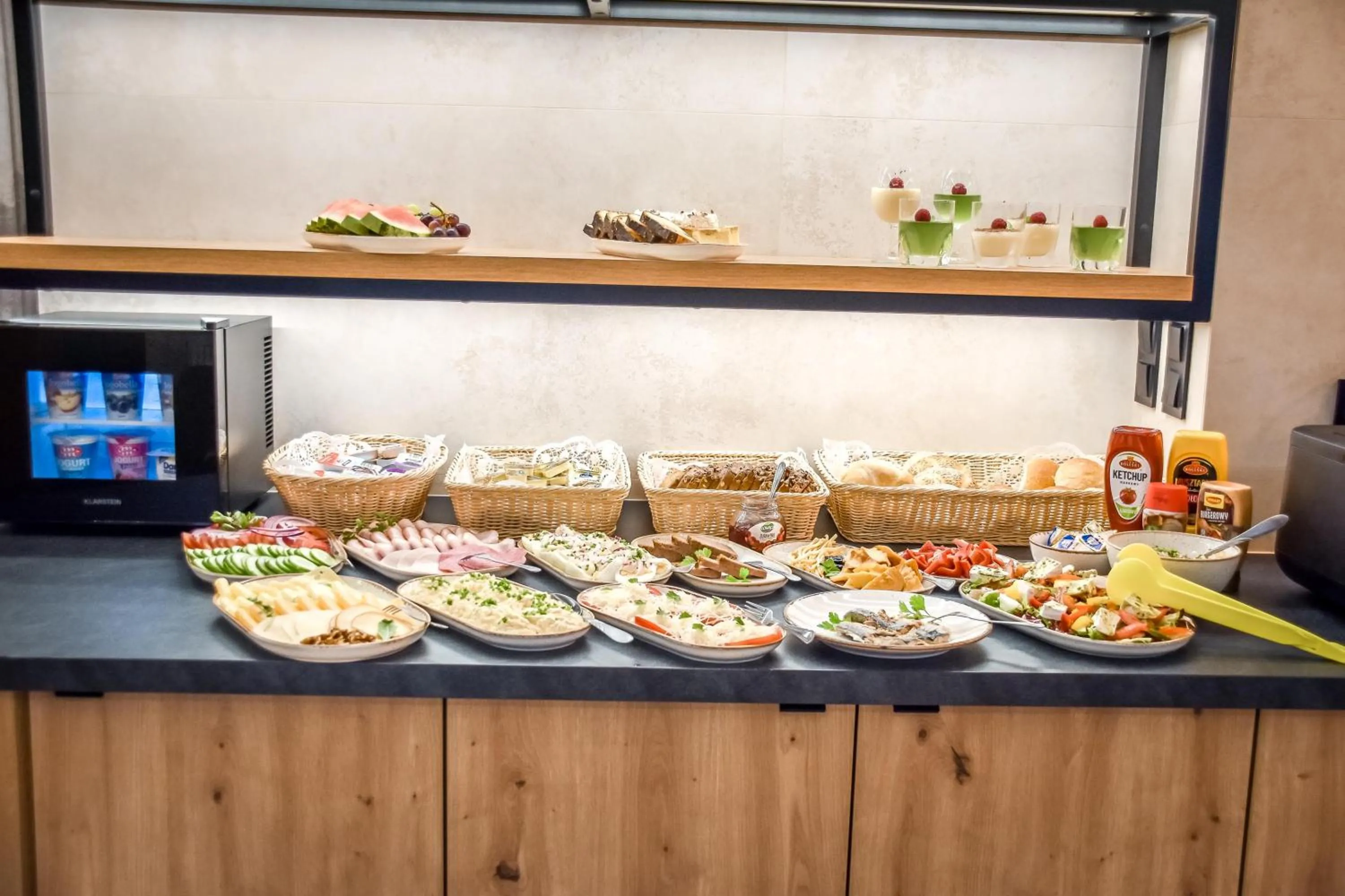 Buffet breakfast in Willa u Anusia Jacuzzi & Sauna