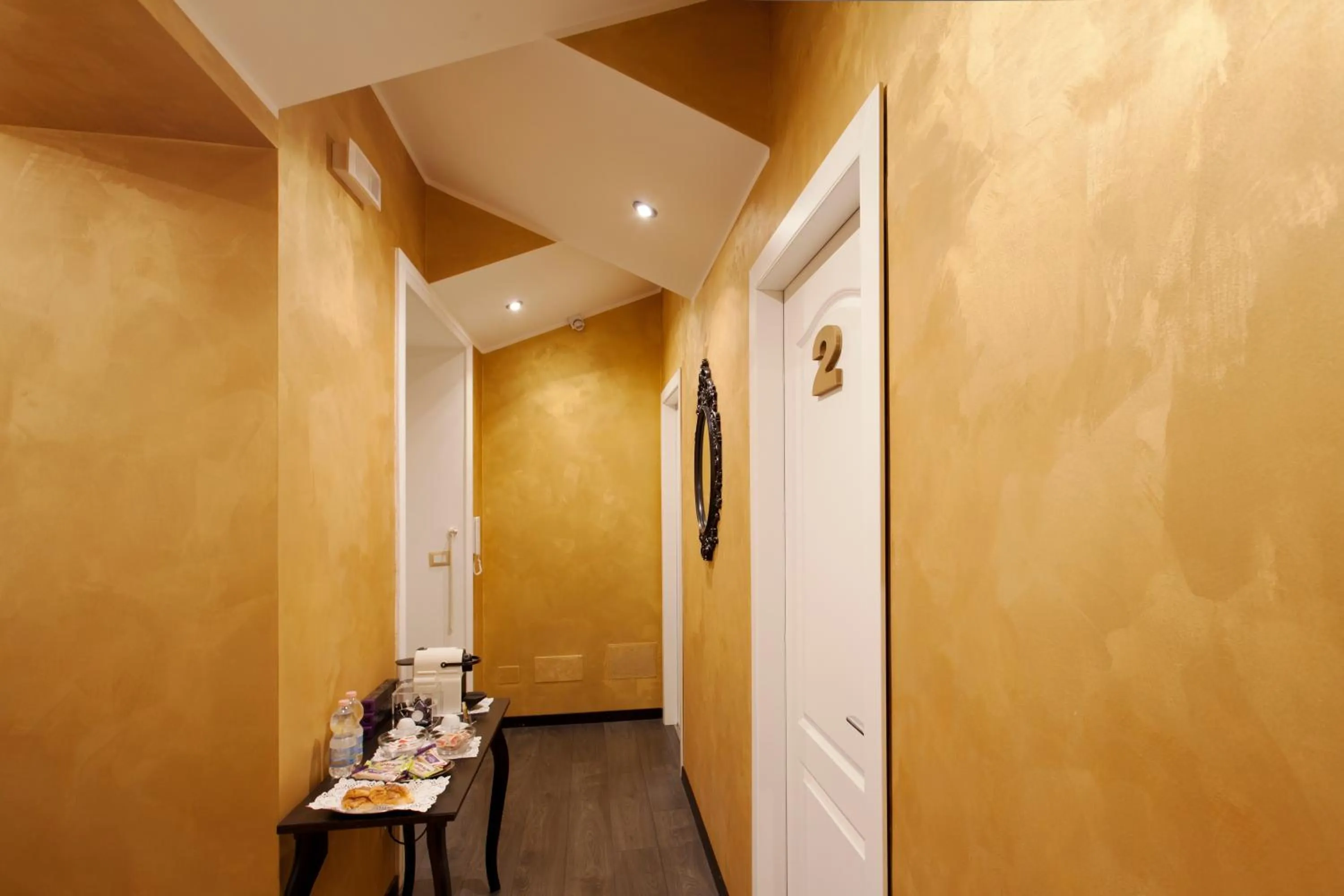 Lobby or reception in Secret Rhome