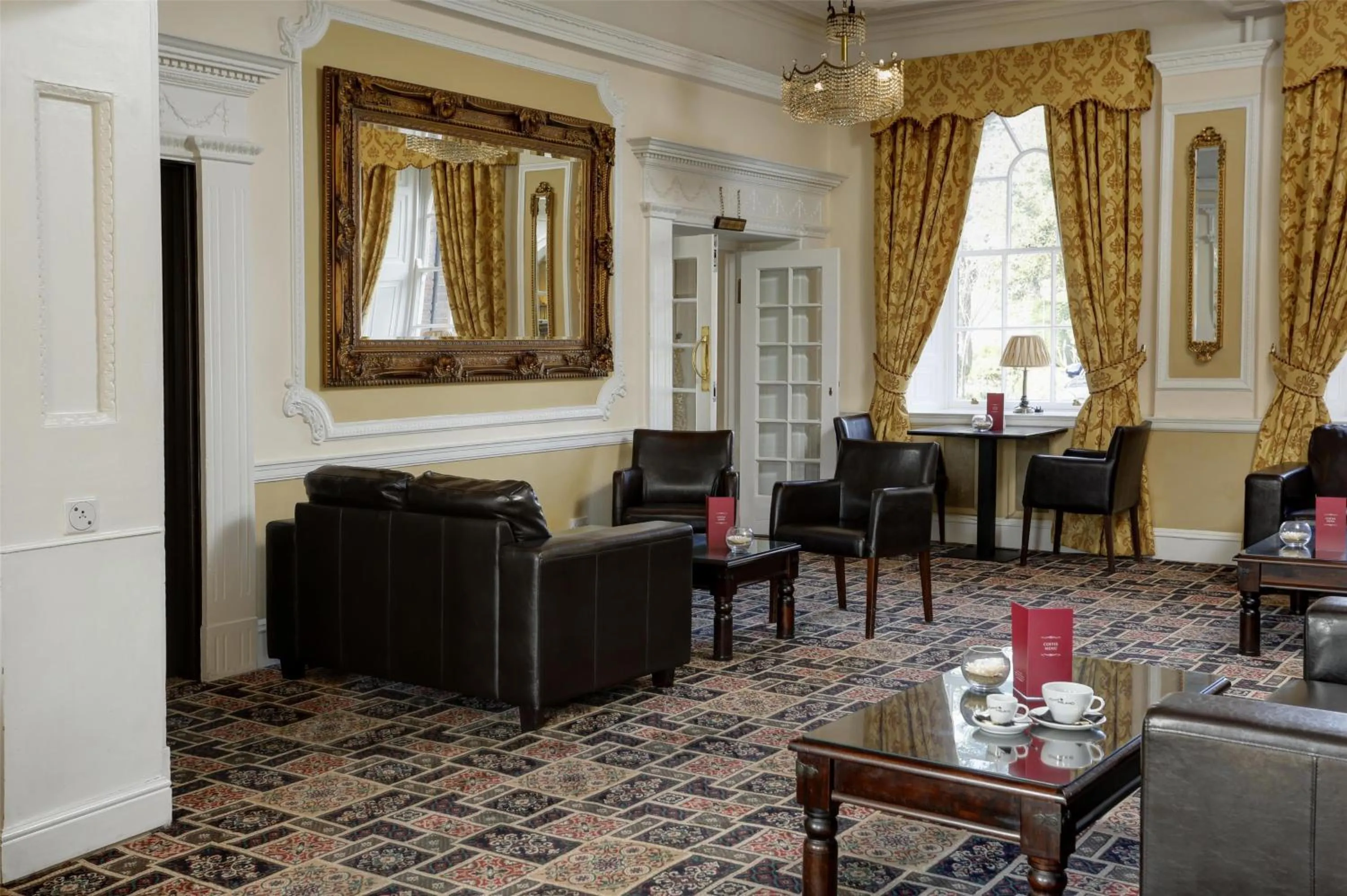 Lounge or bar in Best Western Plus West Retford Hotel