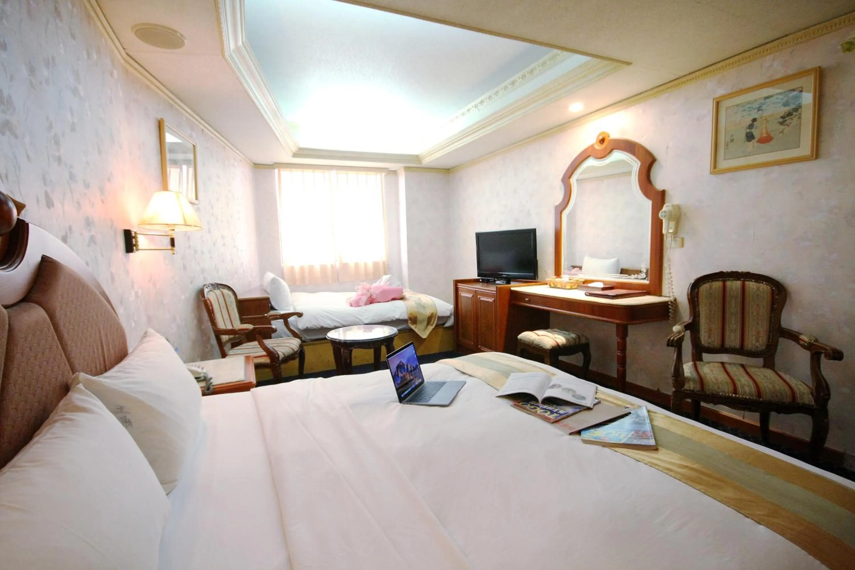 Photo of the whole room in Wang Fu Hotel