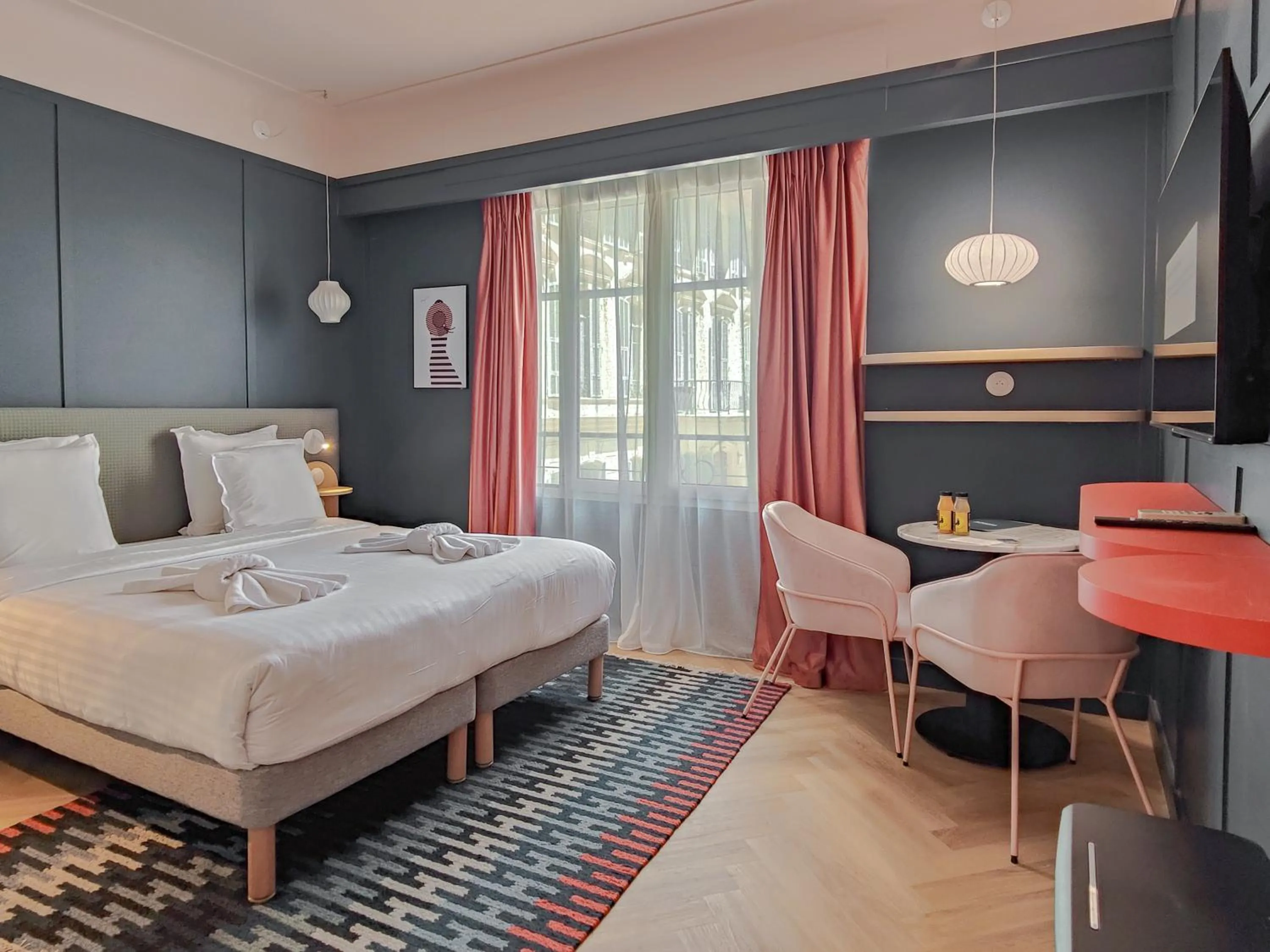 Photo of the whole room, Bed in Hotel Aparthotel AMMI Nice Lafayette