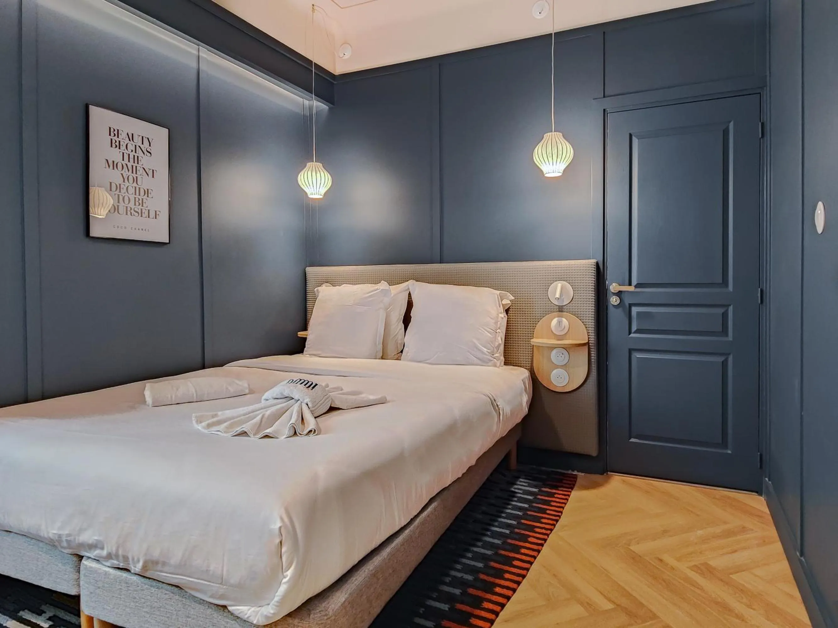 Bed in Hotel Aparthotel AMMI Nice Lafayette