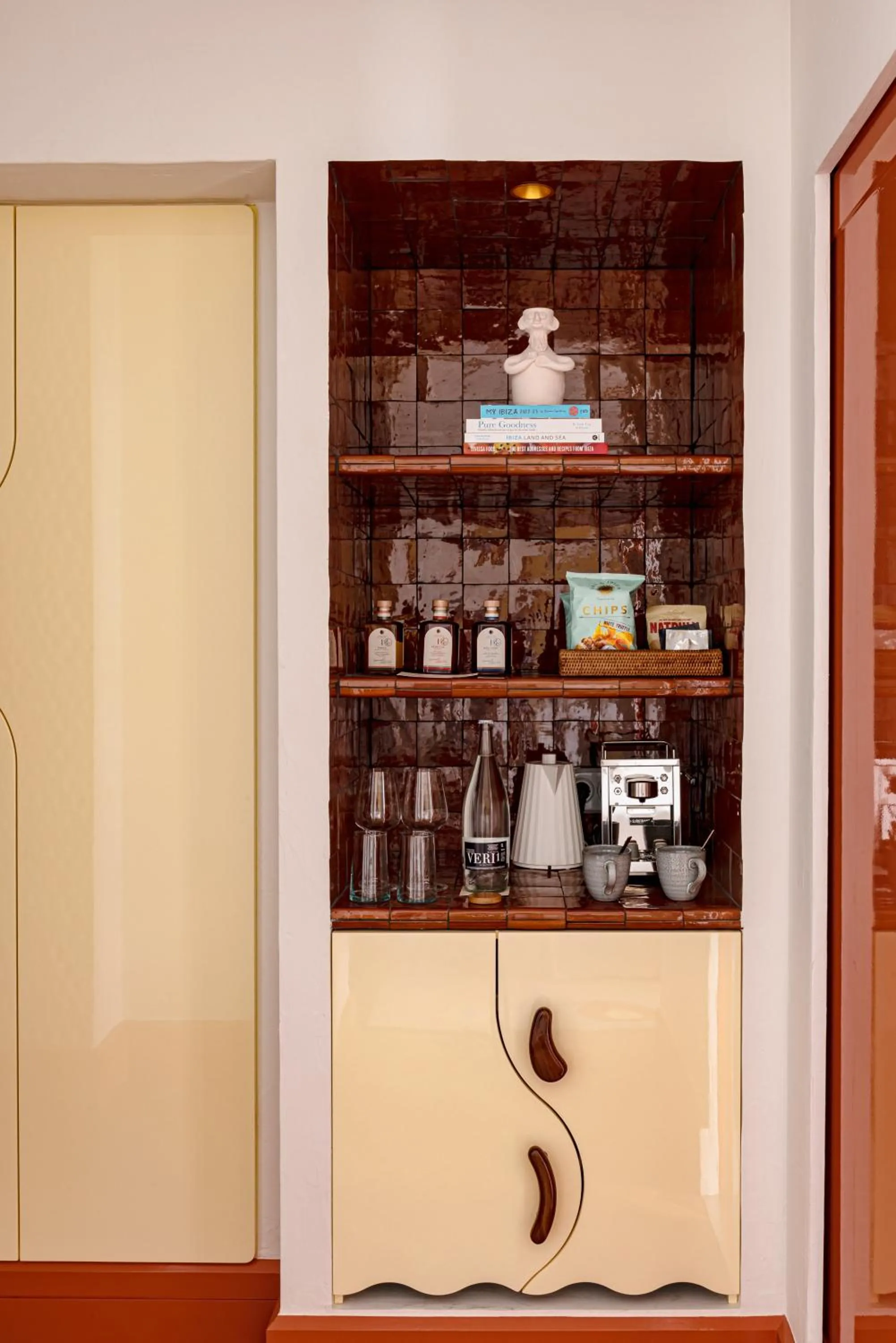 Coffee/tea facilities in Montesol Experimental Ibiza