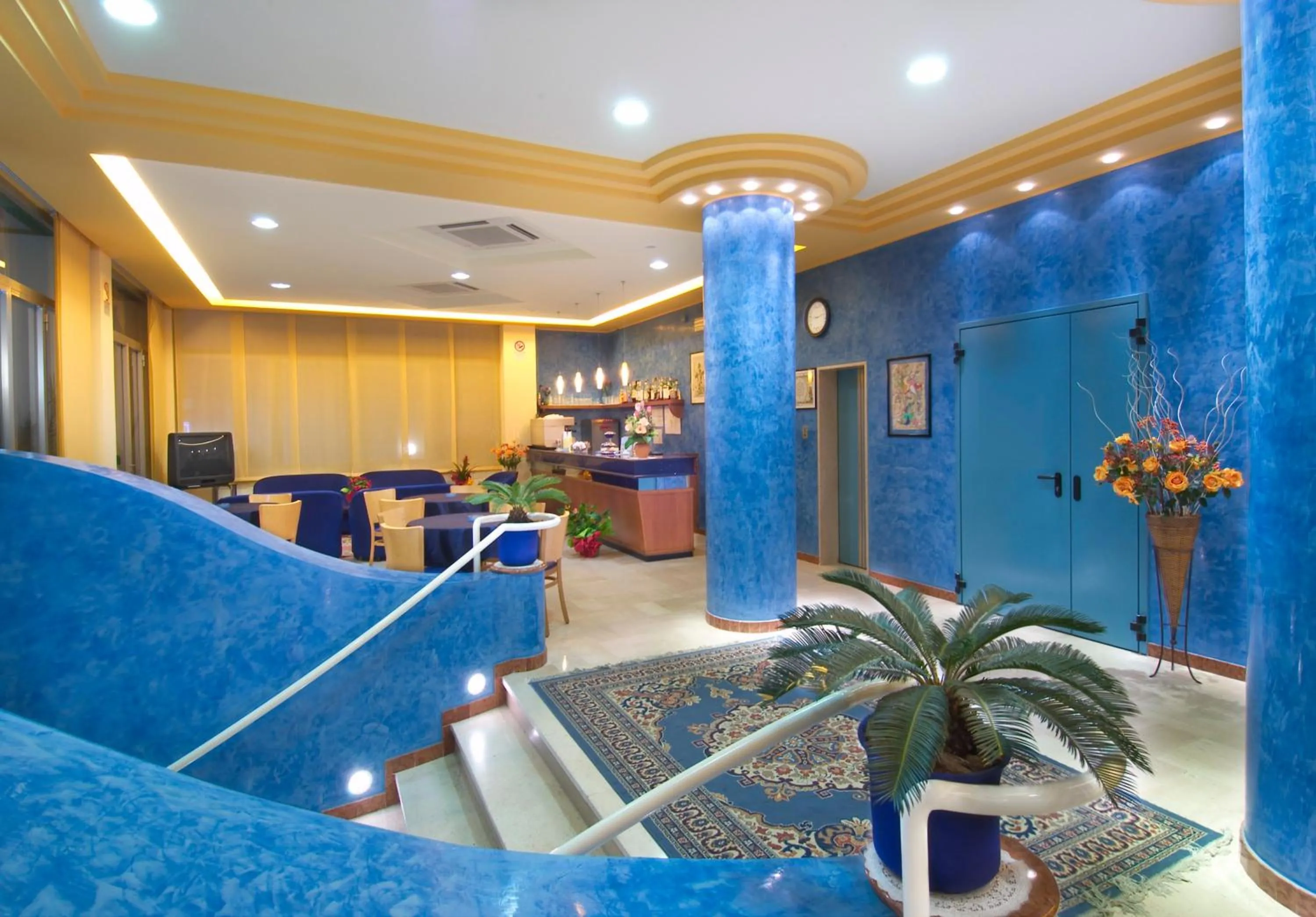 Lobby or reception in Hotel caesar