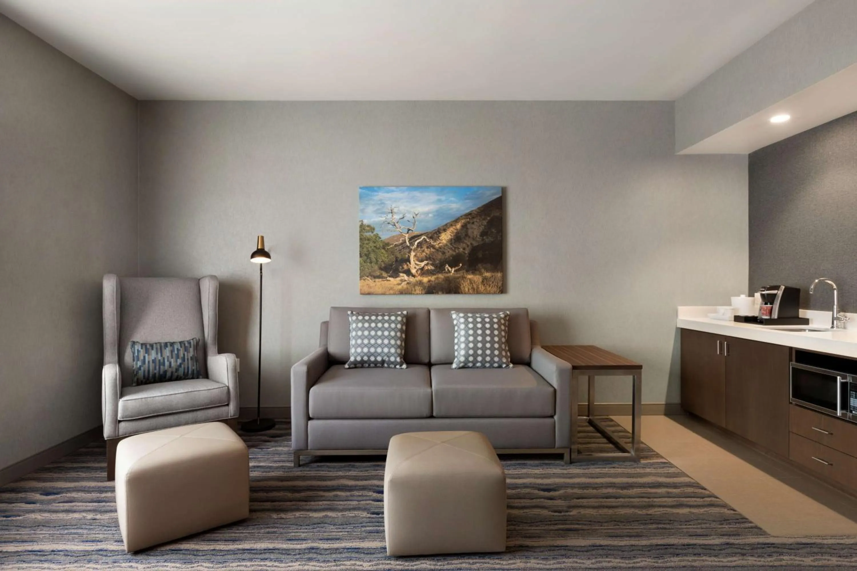 Living room in Hilton Garden Inn Lompoc, Ca