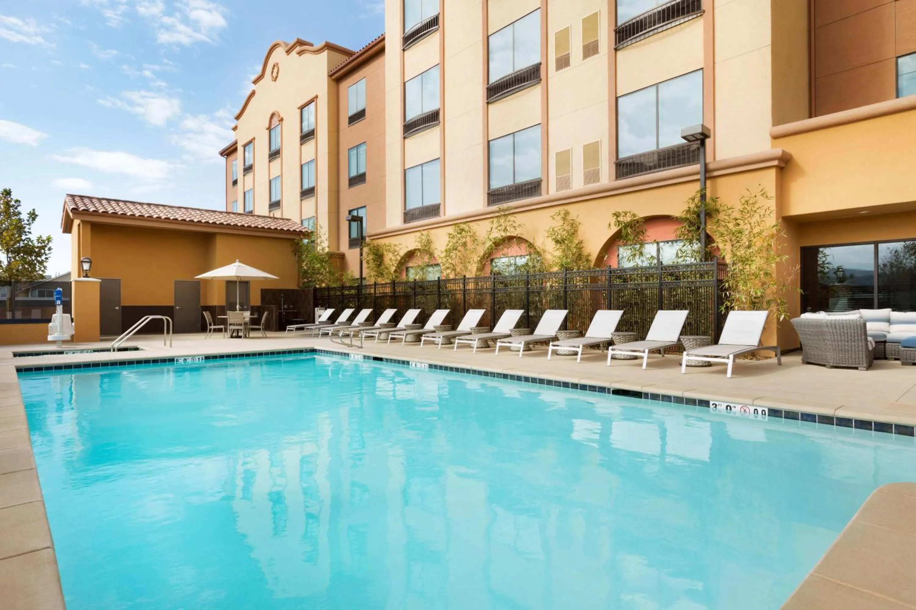 Swimming pool in Hilton Garden Inn Lompoc, Ca