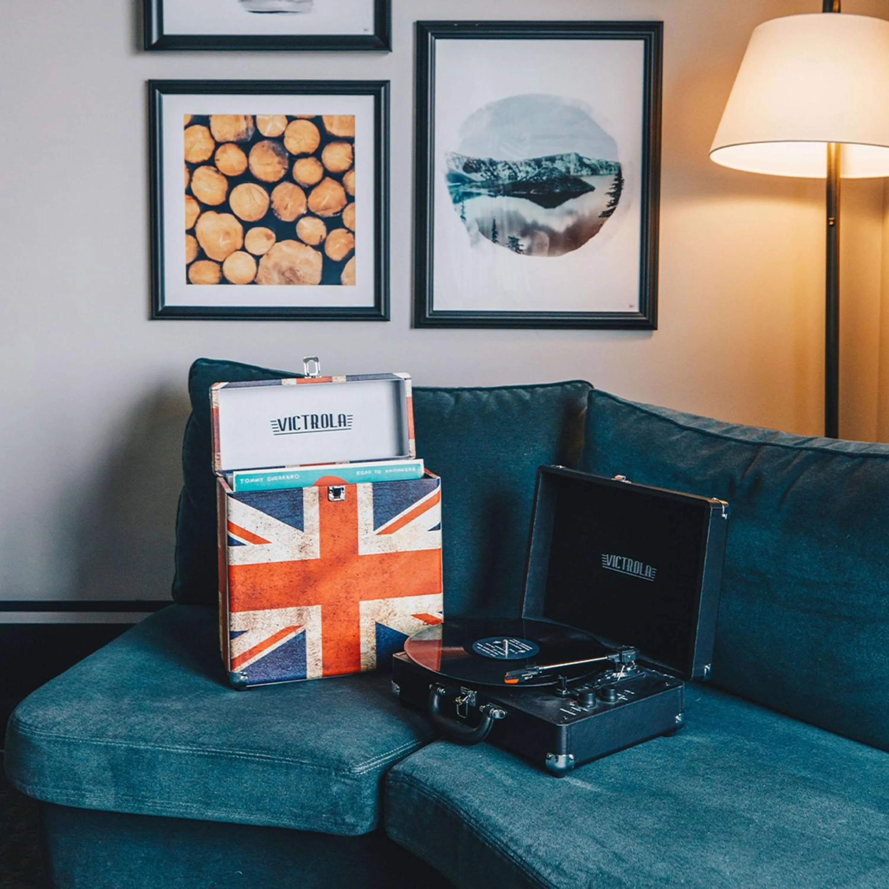 Living room in The Duniway Portland, A Hilton Hotel