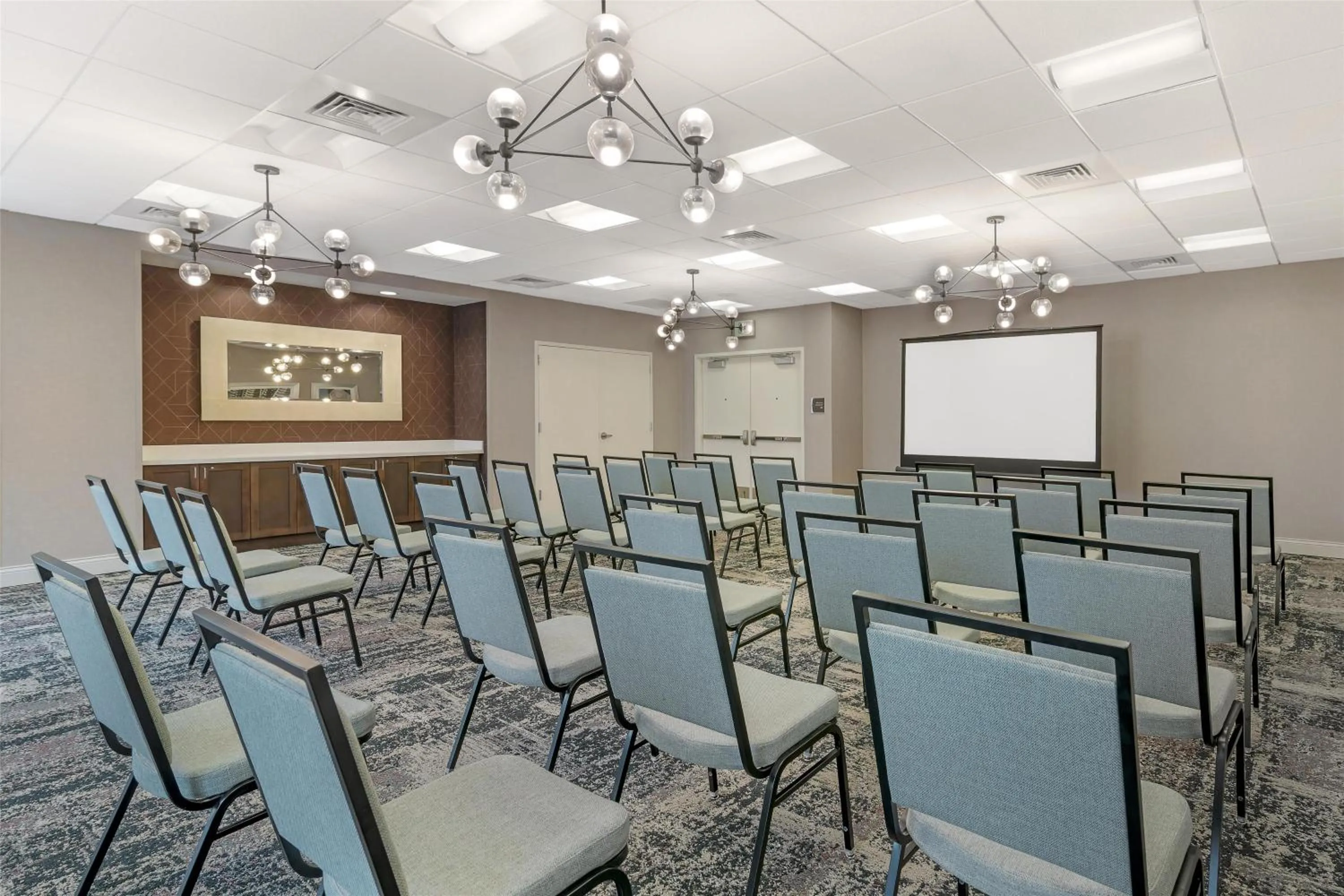 Meeting/conference room in Homewood Suites By Hilton Schenectady