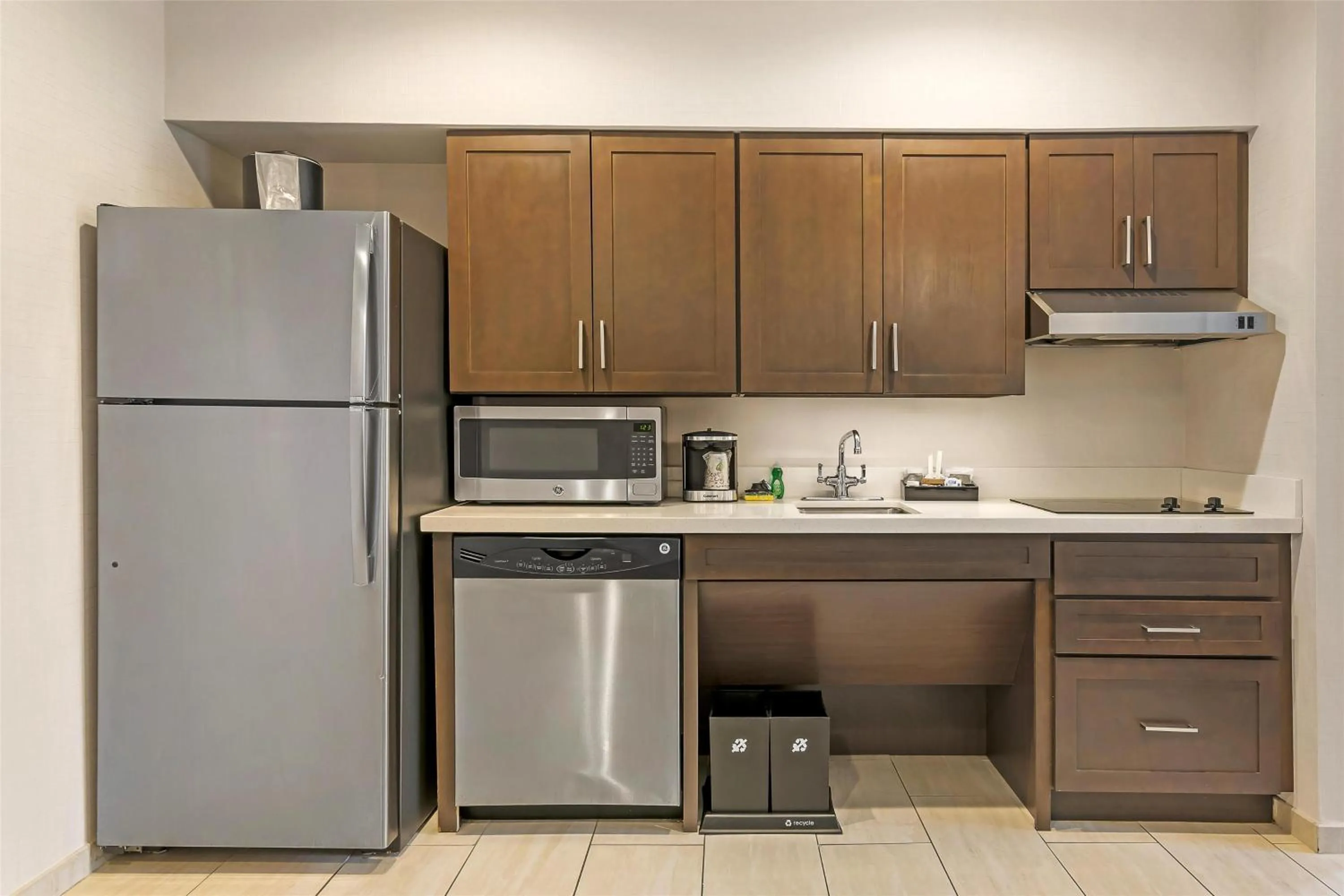 Kitchen or kitchenette in Homewood Suites By Hilton Schenectady