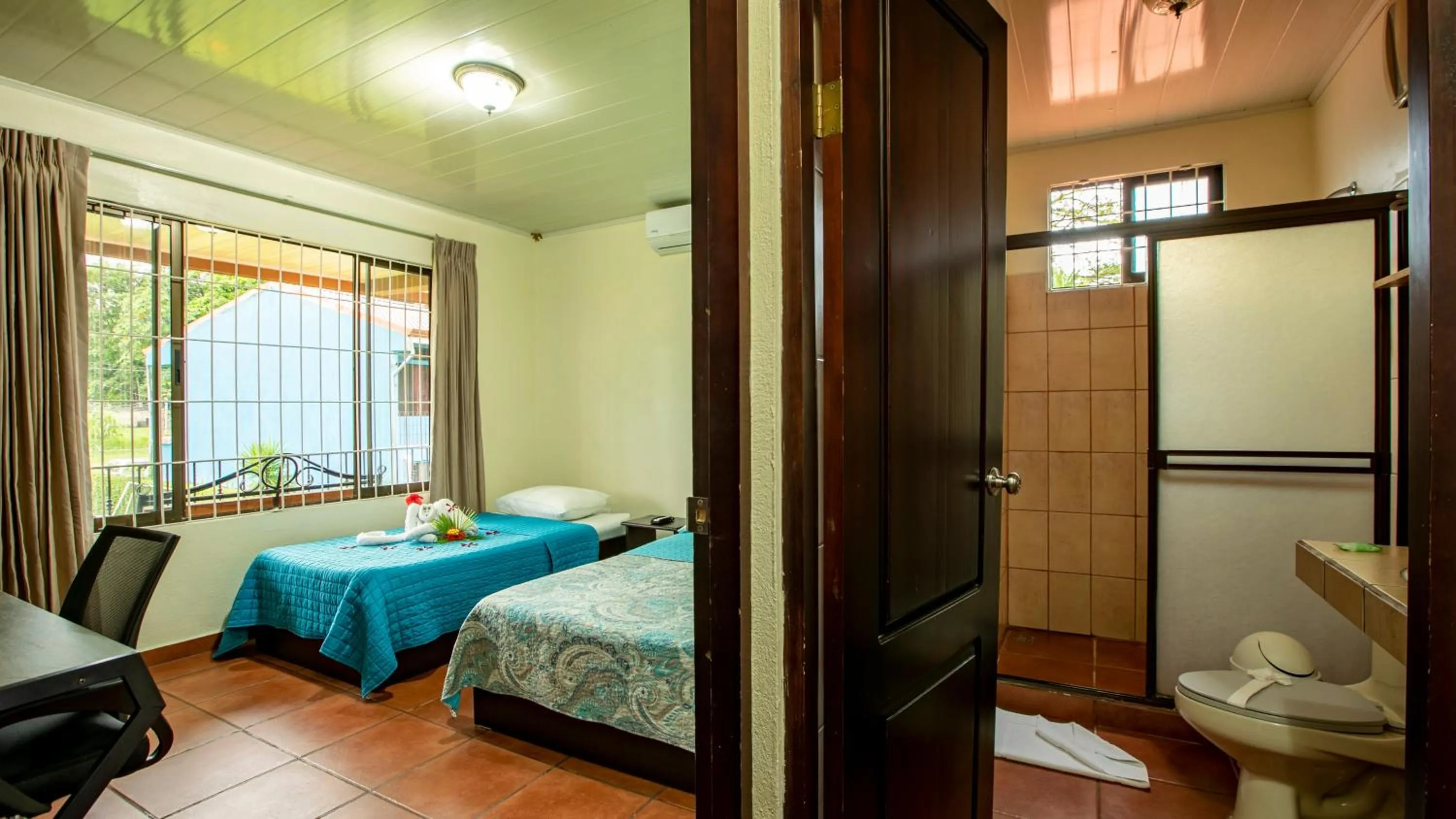 Bed in Condo's Vista Al Volcan