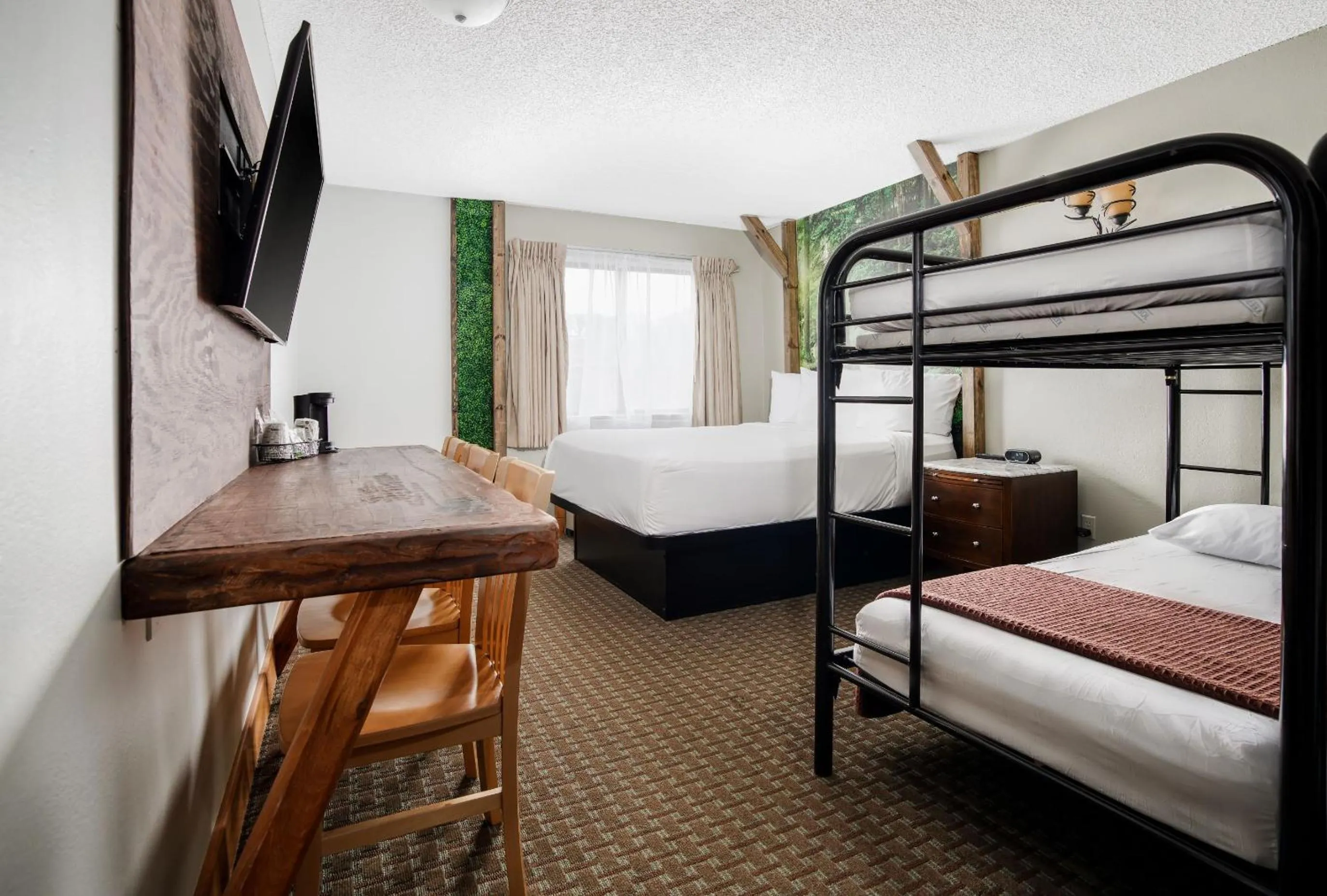 Bedroom, Bed in Natura Treescape Resort