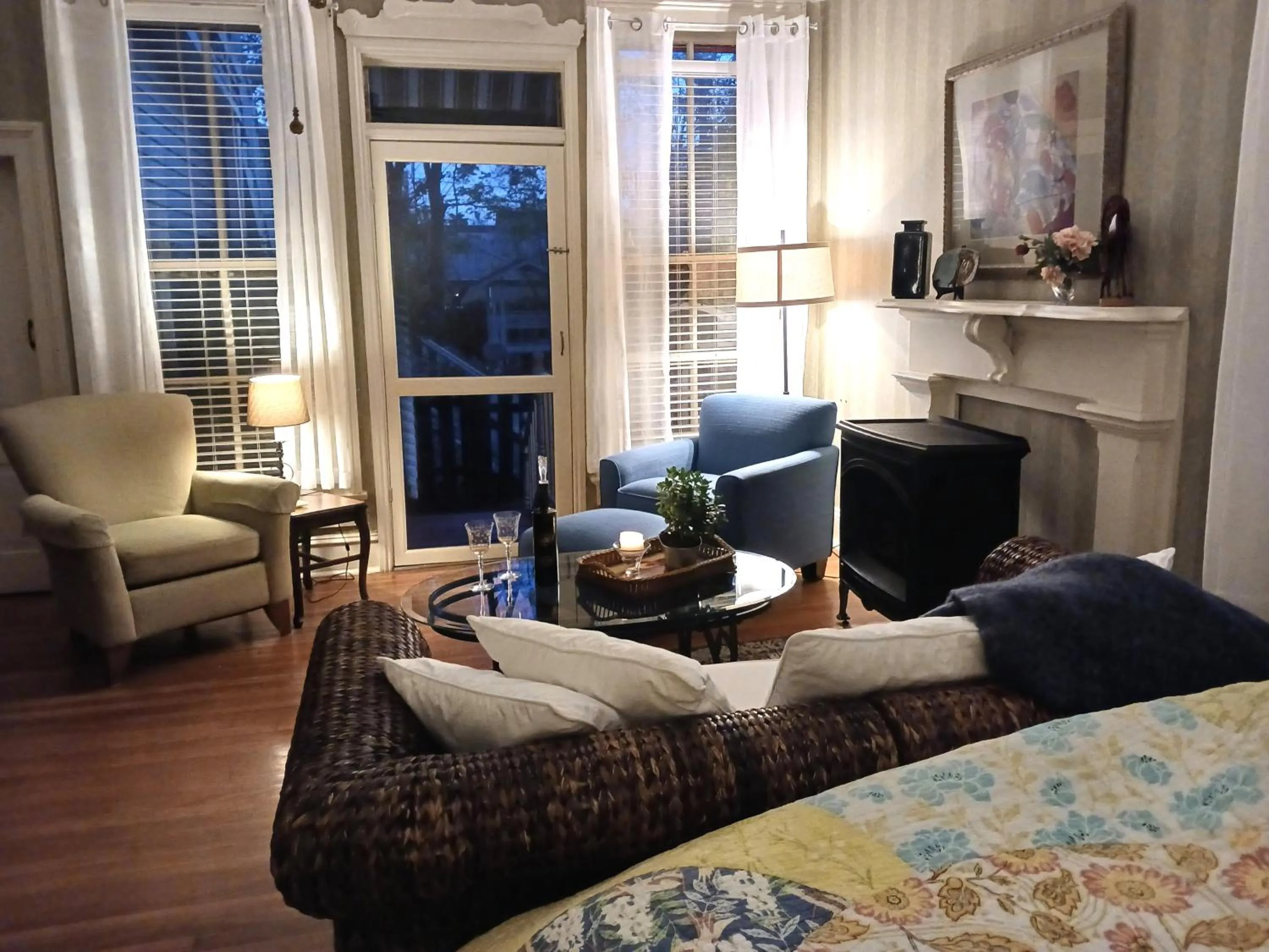 Night, Bed in Rosemont B&B Cottages