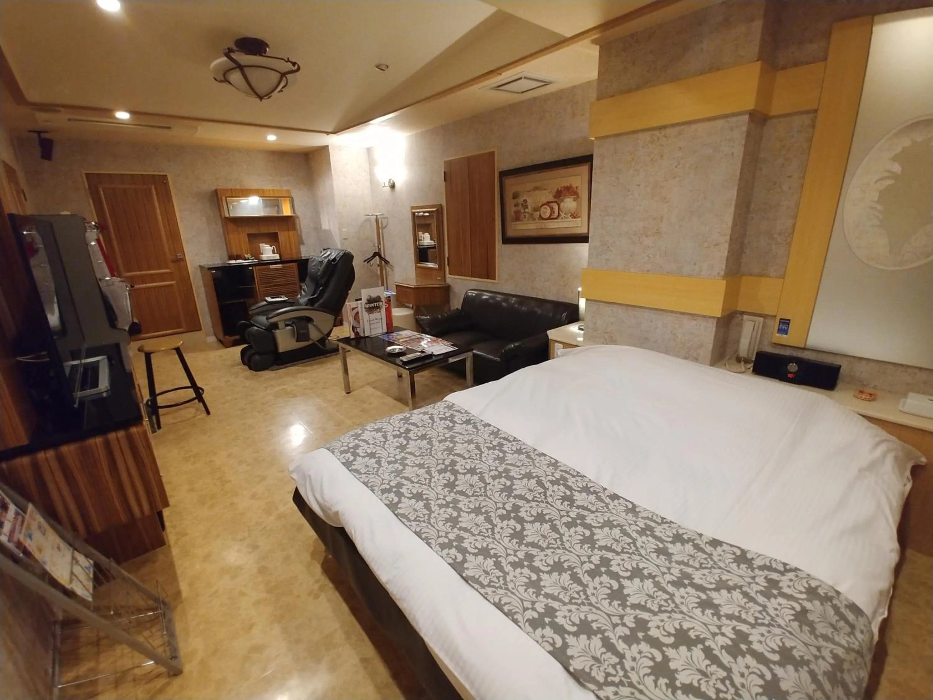 Hotel Allure (Adult Only)