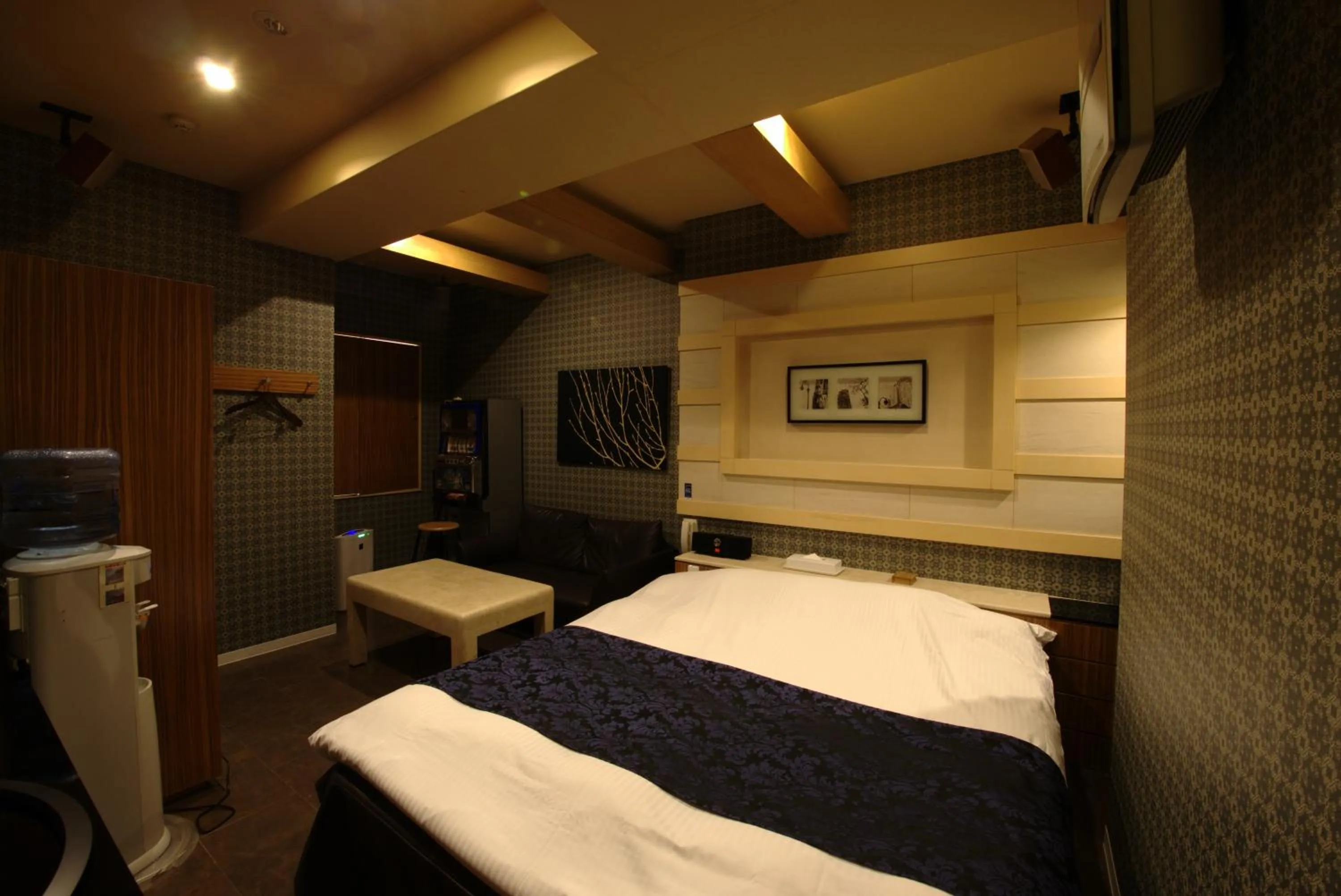 Hotel Allure (Adult Only)