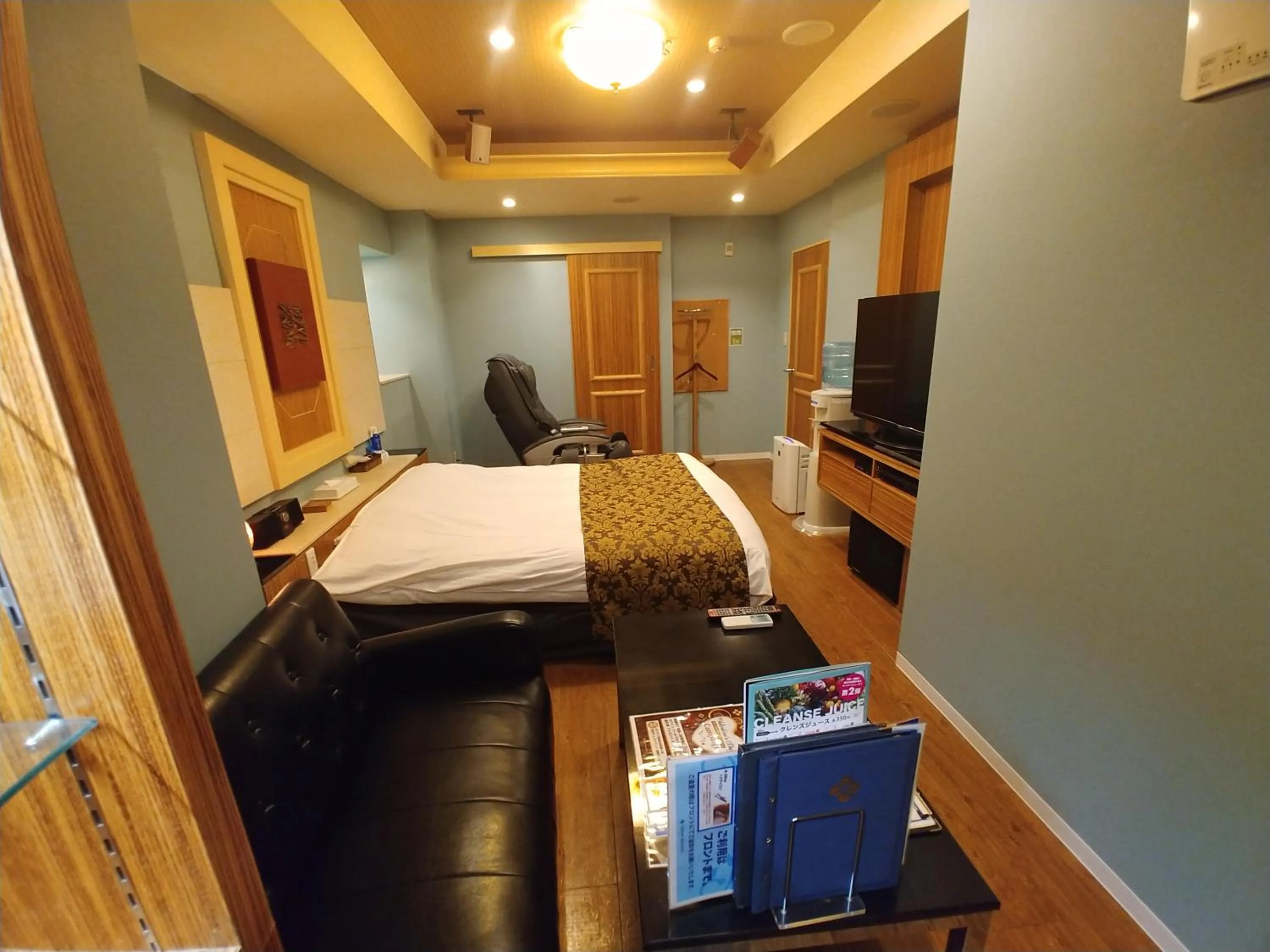 Hotel Allure (Adult Only)