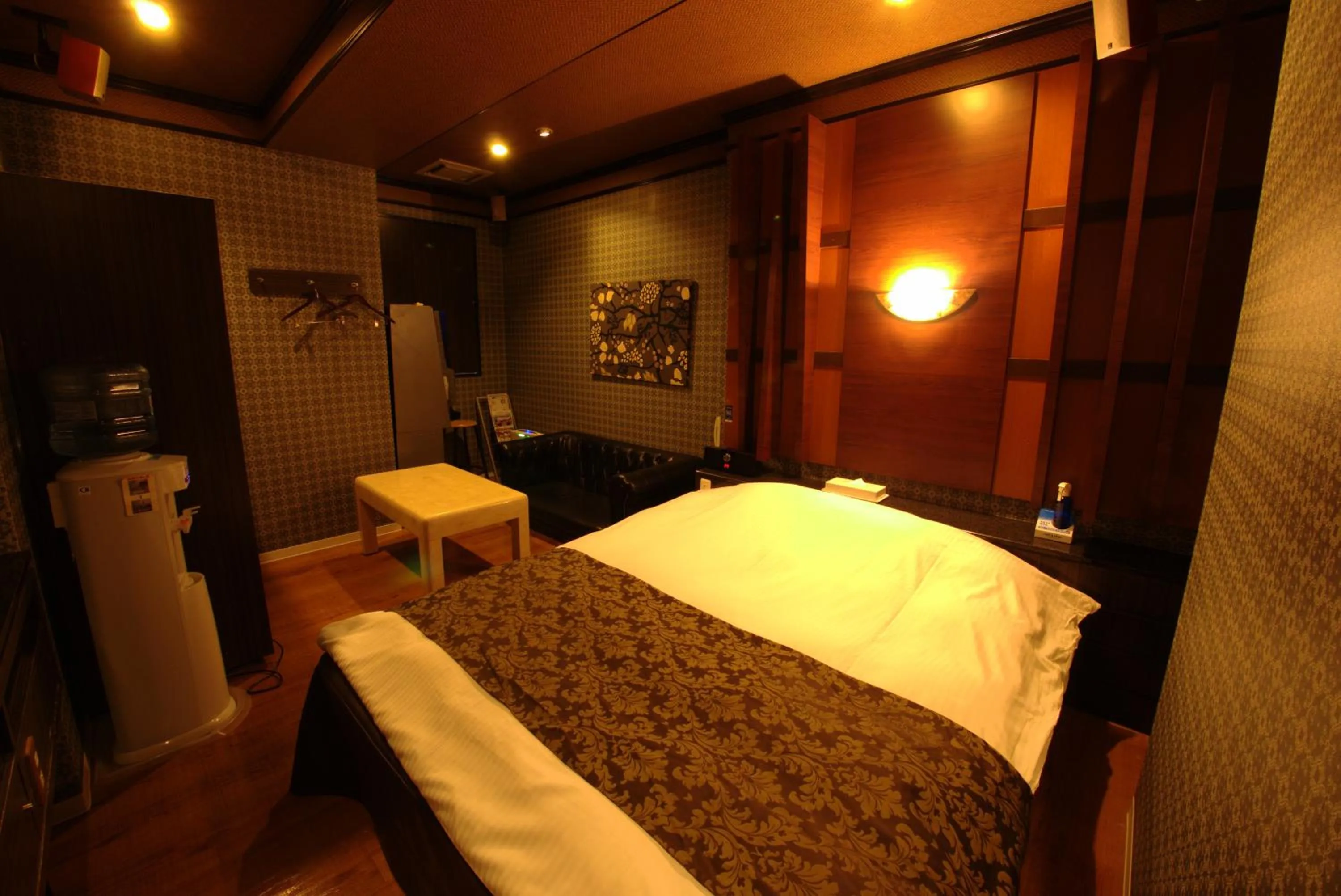 Hotel Allure (Adult Only)