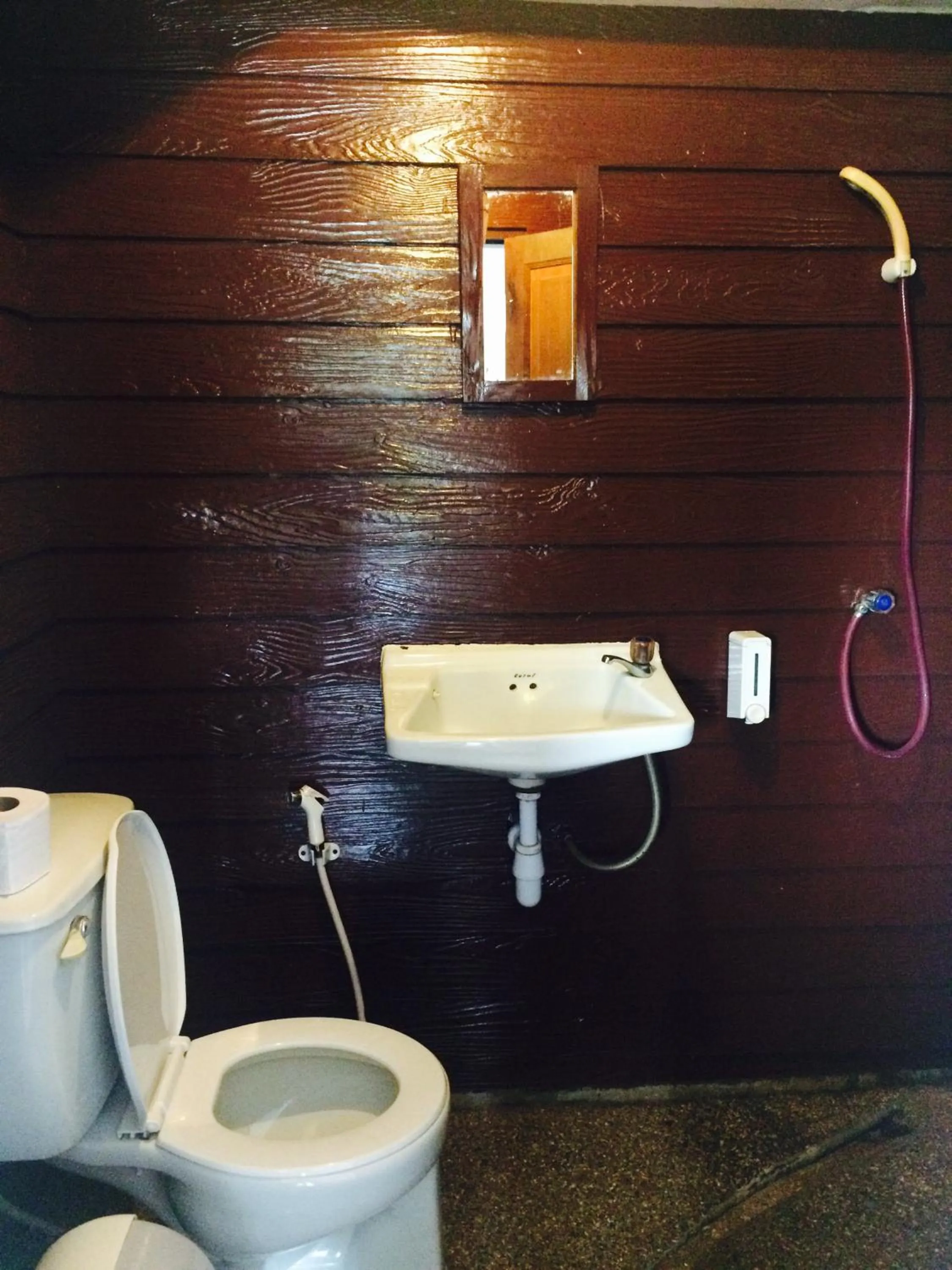 Tropical Garden Bungalow