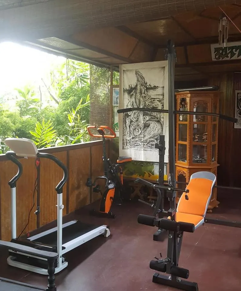 Tropical Garden Bungalow