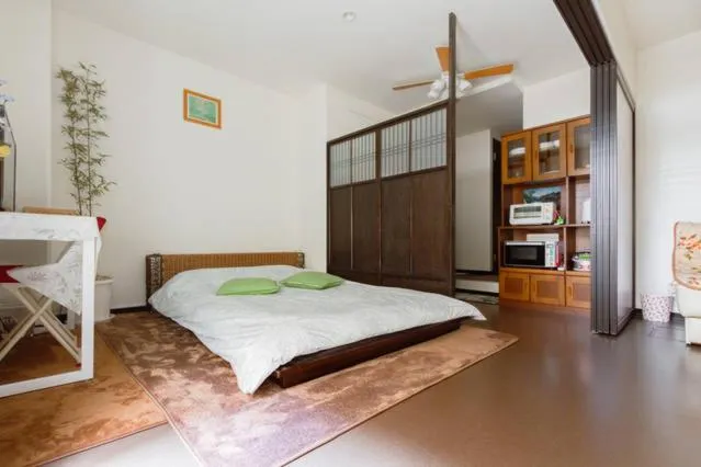 Bed in Osaka Nakayama Guesthouse