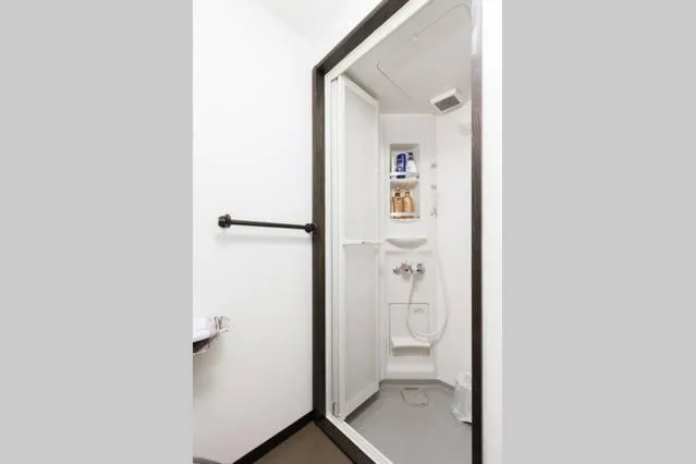 Shower in Osaka Nakayama Guesthouse
