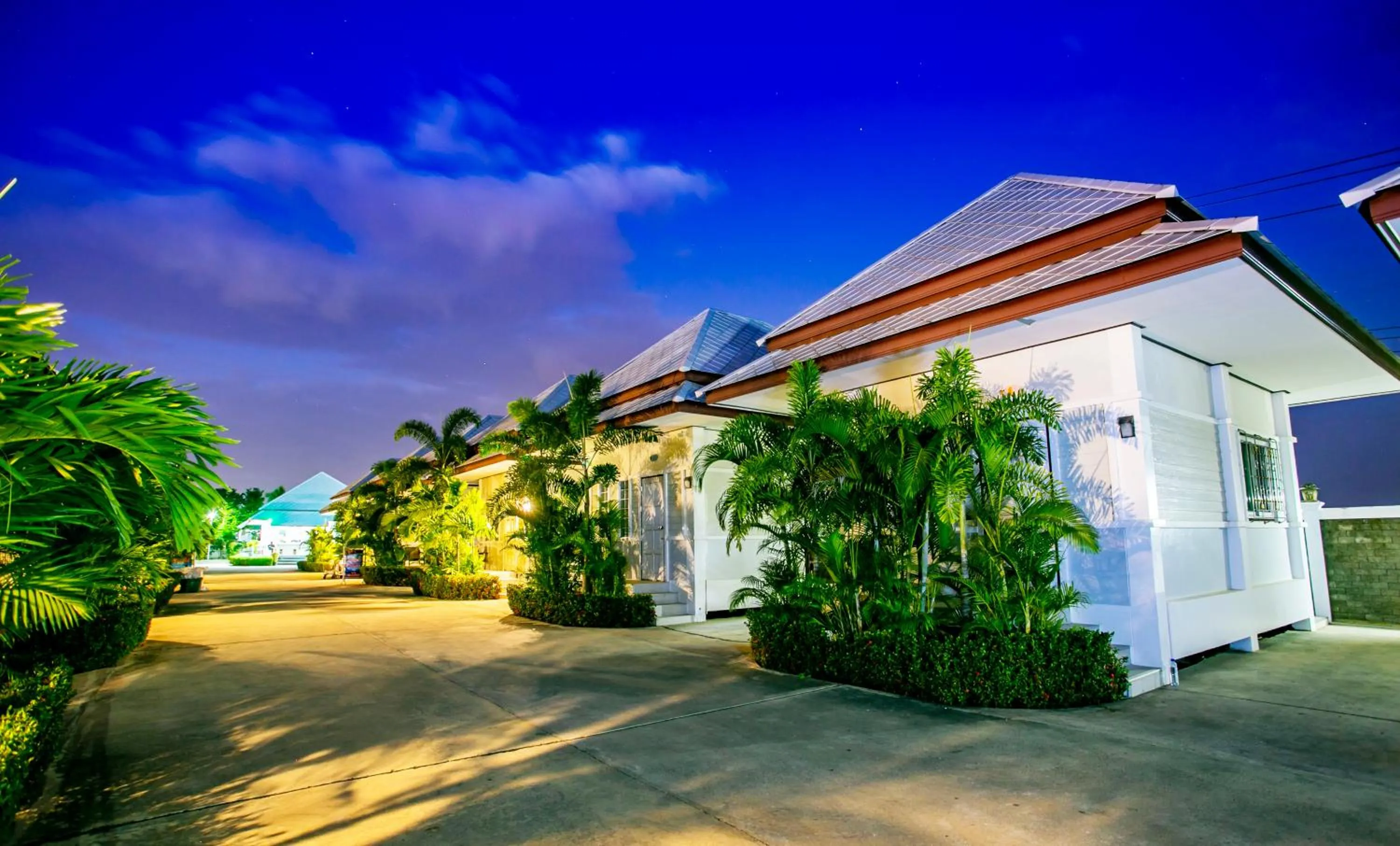 Property building in Bualuang Boutique Resort