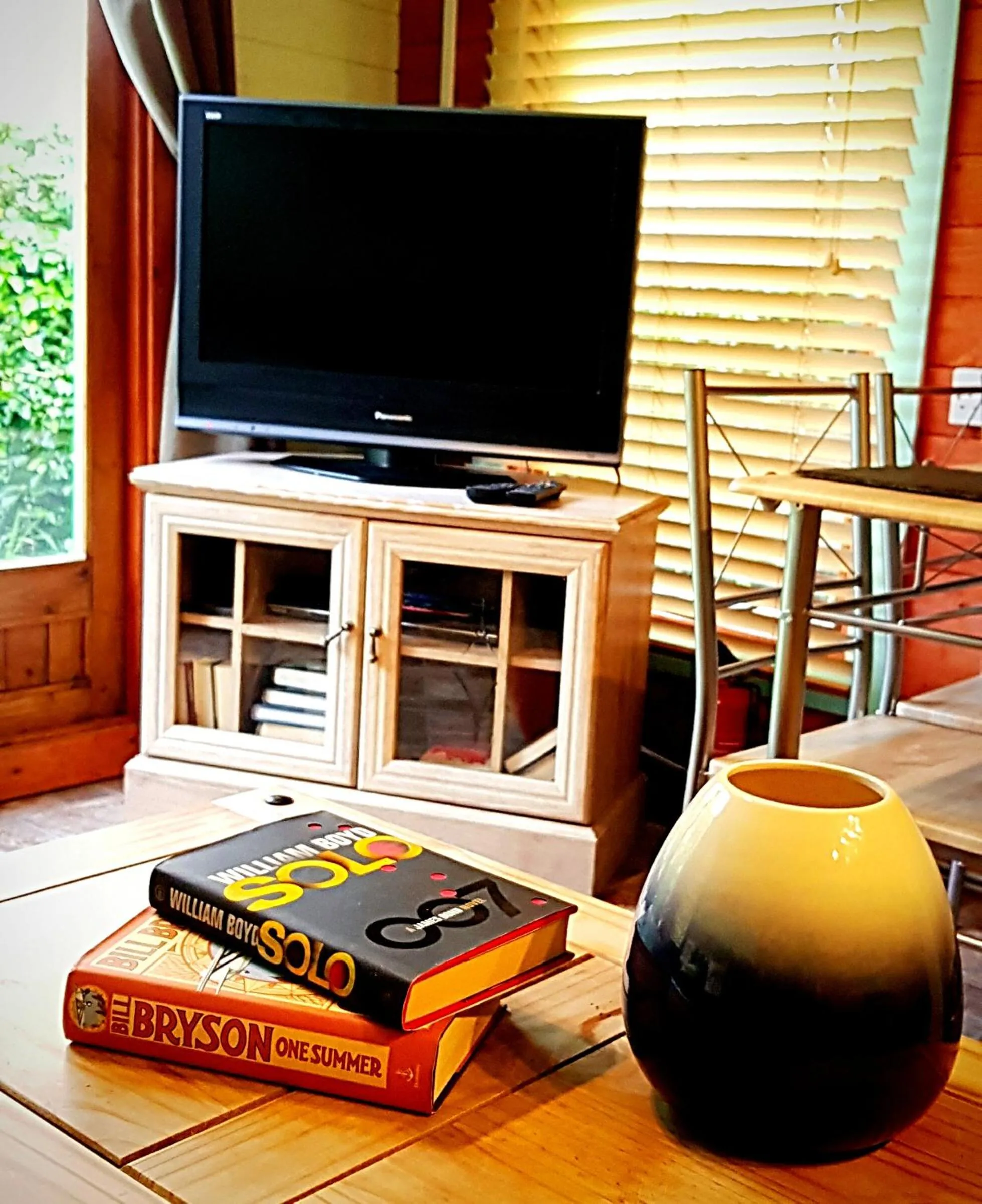 Living room in Palm Cottage