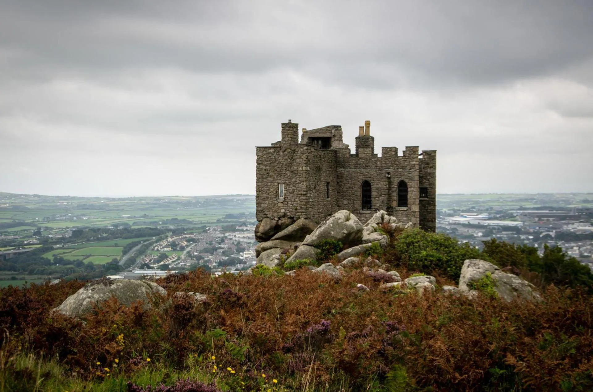 Nearby landmark in Palm Cottage