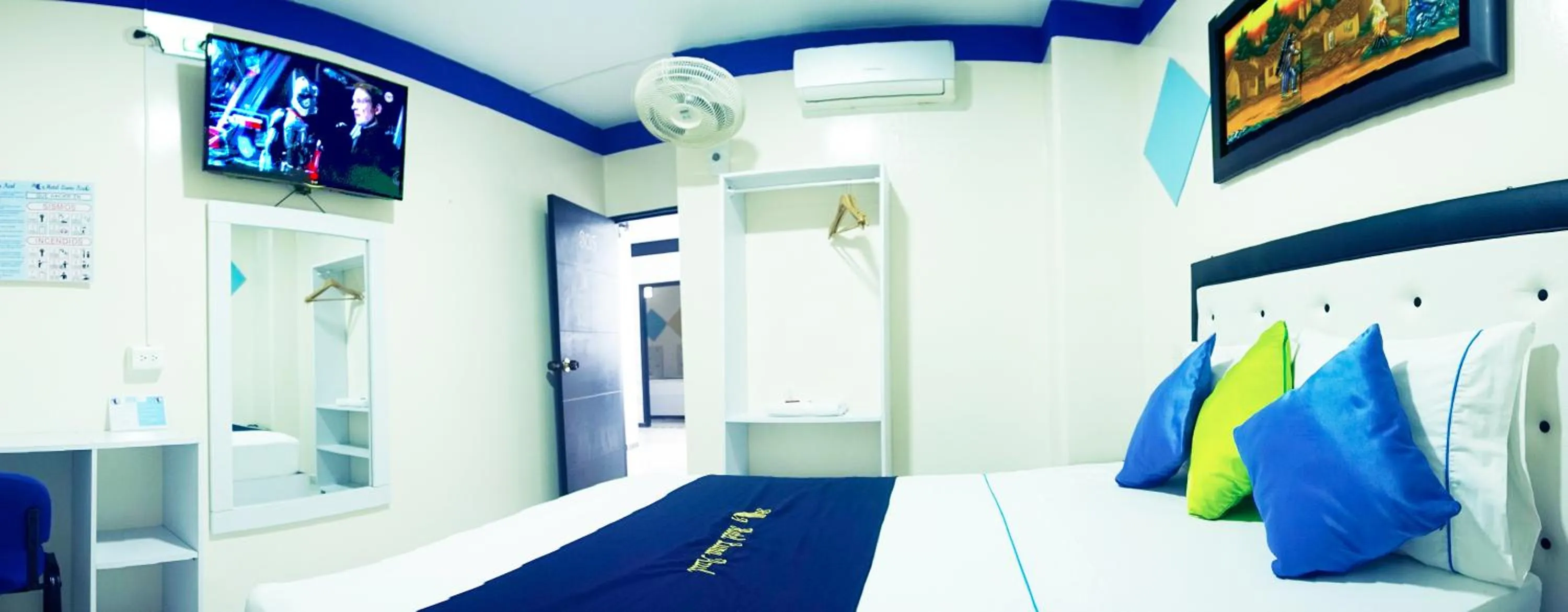 Bed in Hotel Luna Azul