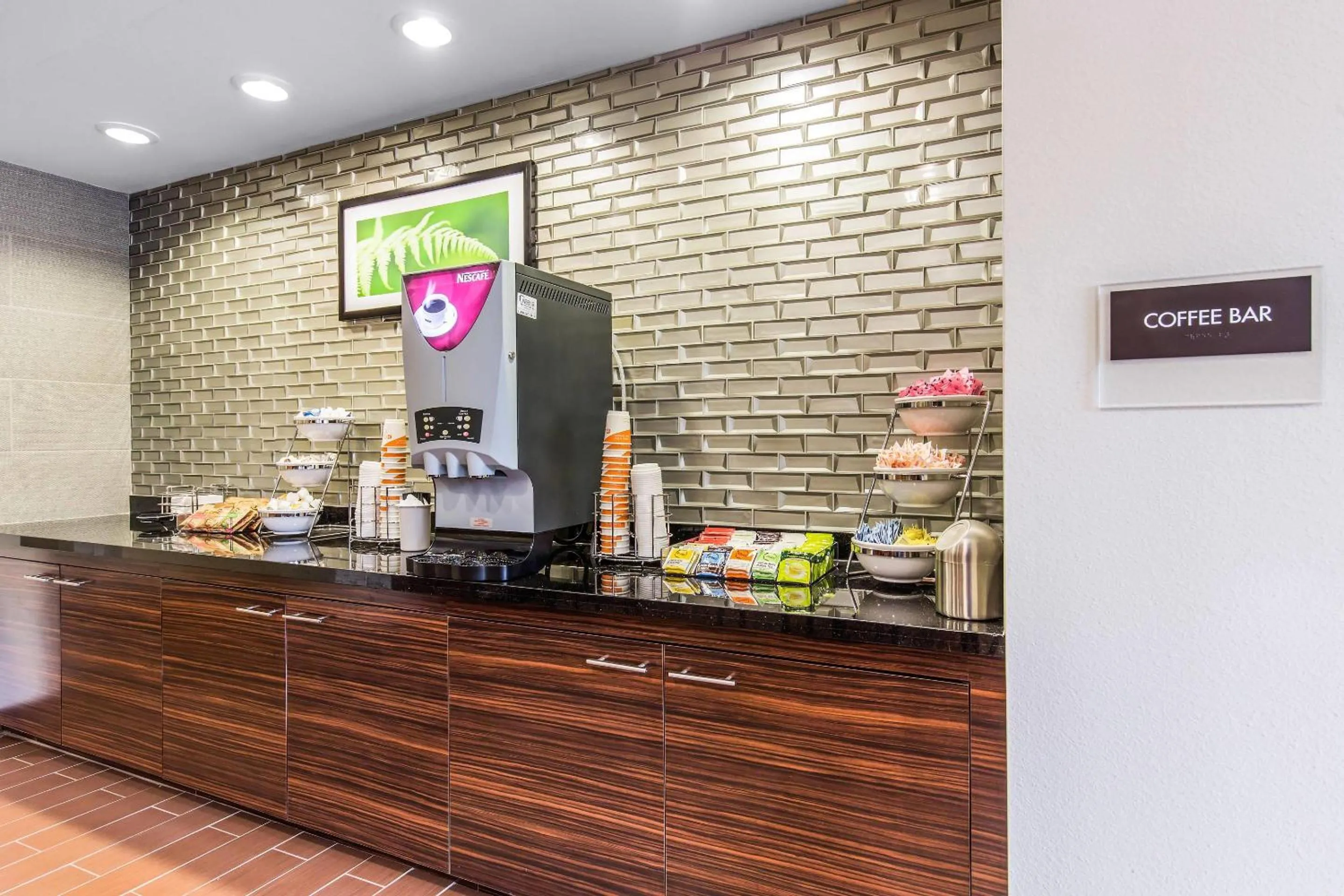 Breakfast in Sleep Inn Dallas Love Field-Medical District