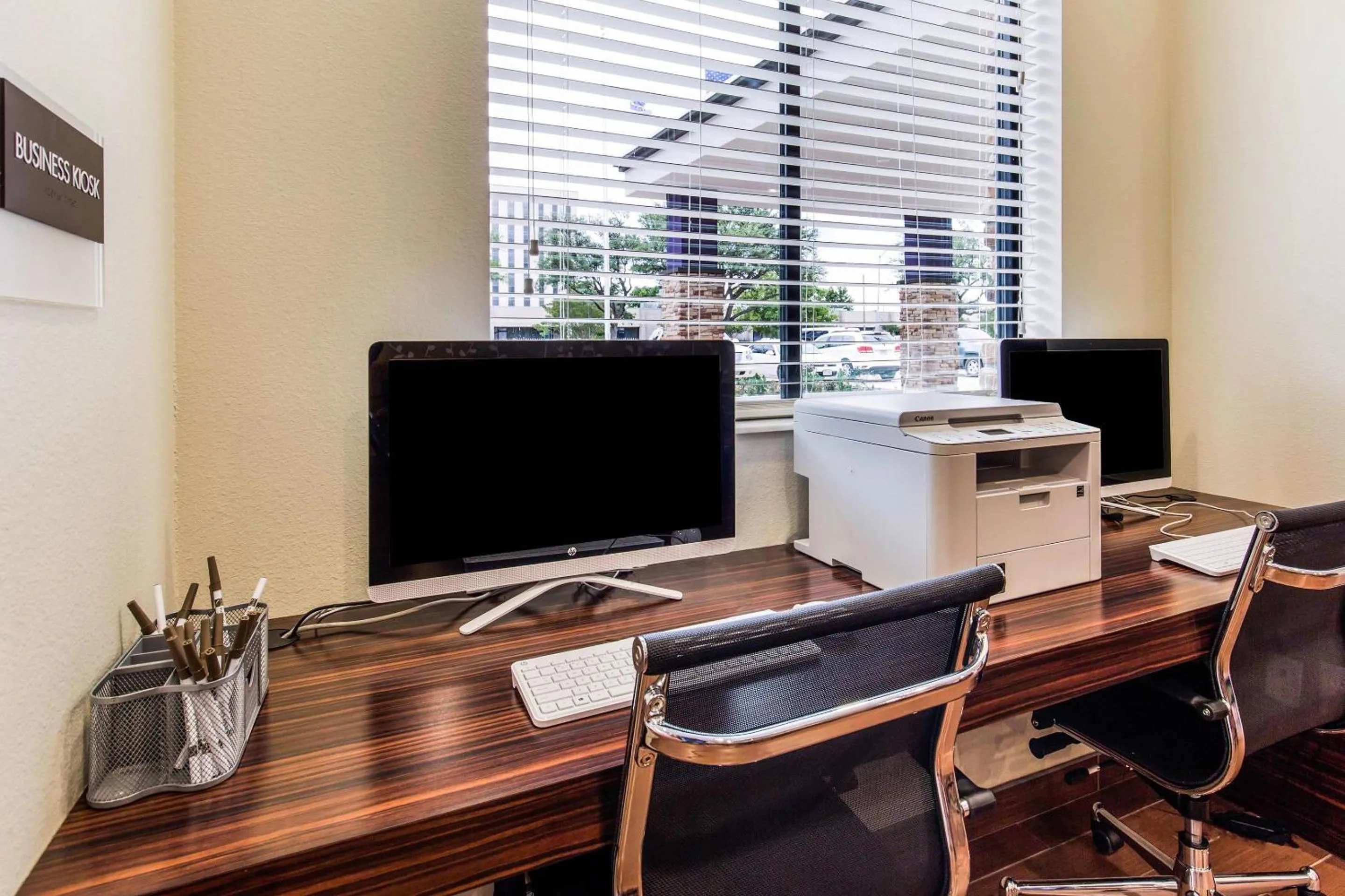 Business facilities in Sleep Inn Dallas Love Field-Medical District