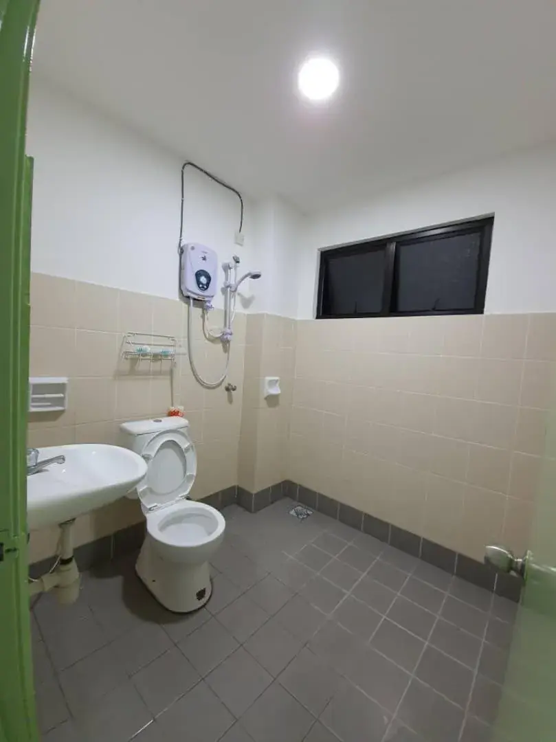 Three-Bedroom Apartment in Walking Distance To The Beach, Pangkor Three-Bedroom Apartment in Walking Distance To The Beach, Pangkor